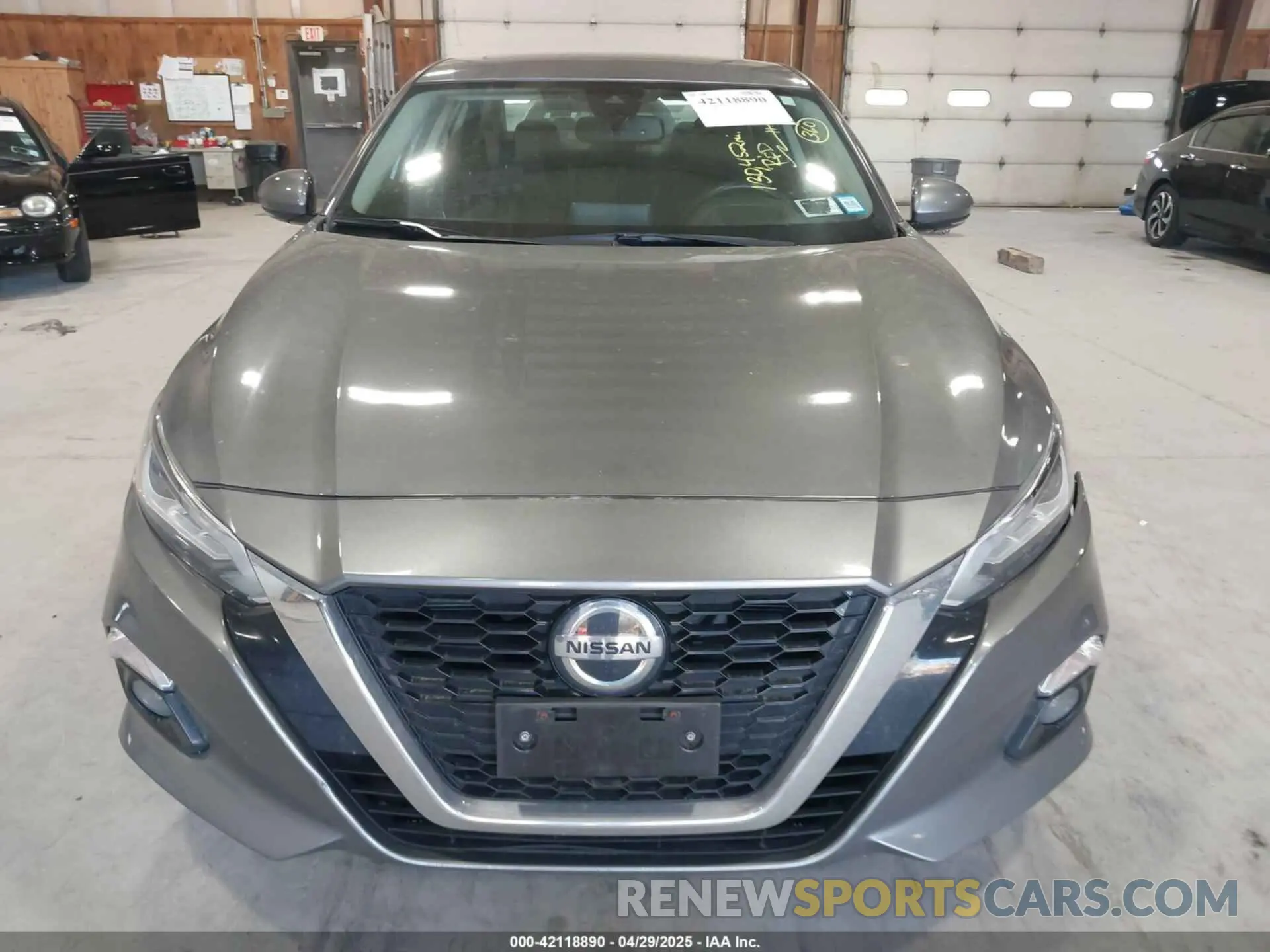 12 Photograph of a damaged car 1N4BL4DW5KN302899 NISSAN ALTIMA 2019