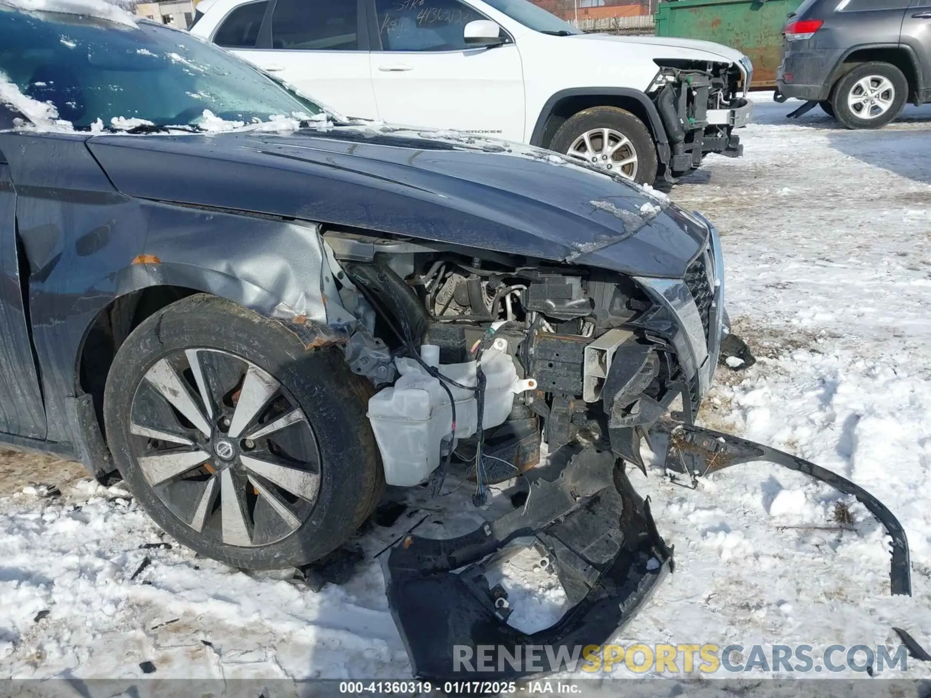 10 Photograph of a damaged car 1N4BL4DW5KN319234 NISSAN ALTIMA 2019