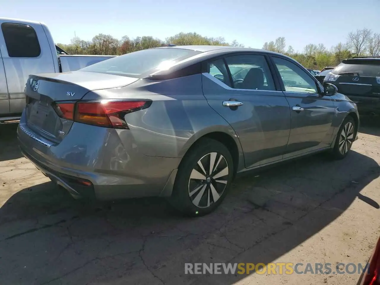 3 Photograph of a damaged car 1N4BL4DW7KC144979 NISSAN ALTIMA 2019