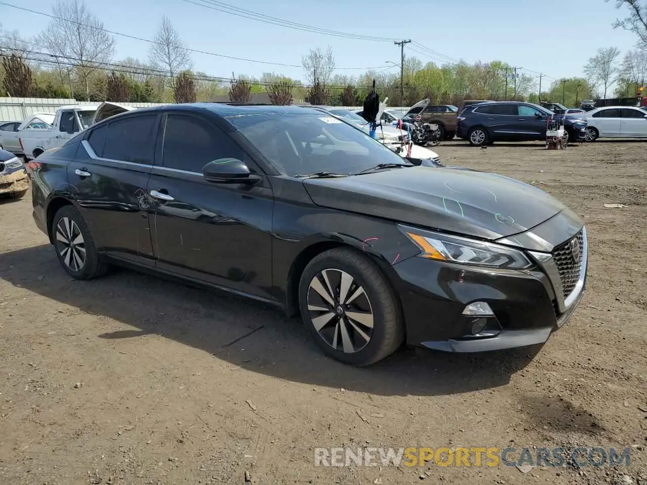 4 Photograph of a damaged car 1N4BL4DW7KN301446 NISSAN ALTIMA 2019