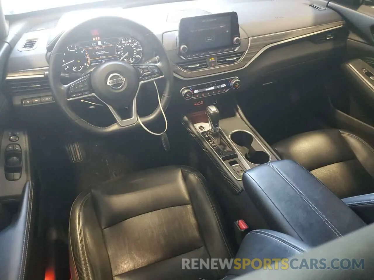 8 Photograph of a damaged car 1N4BL4EV0KC101106 NISSAN ALTIMA 2019