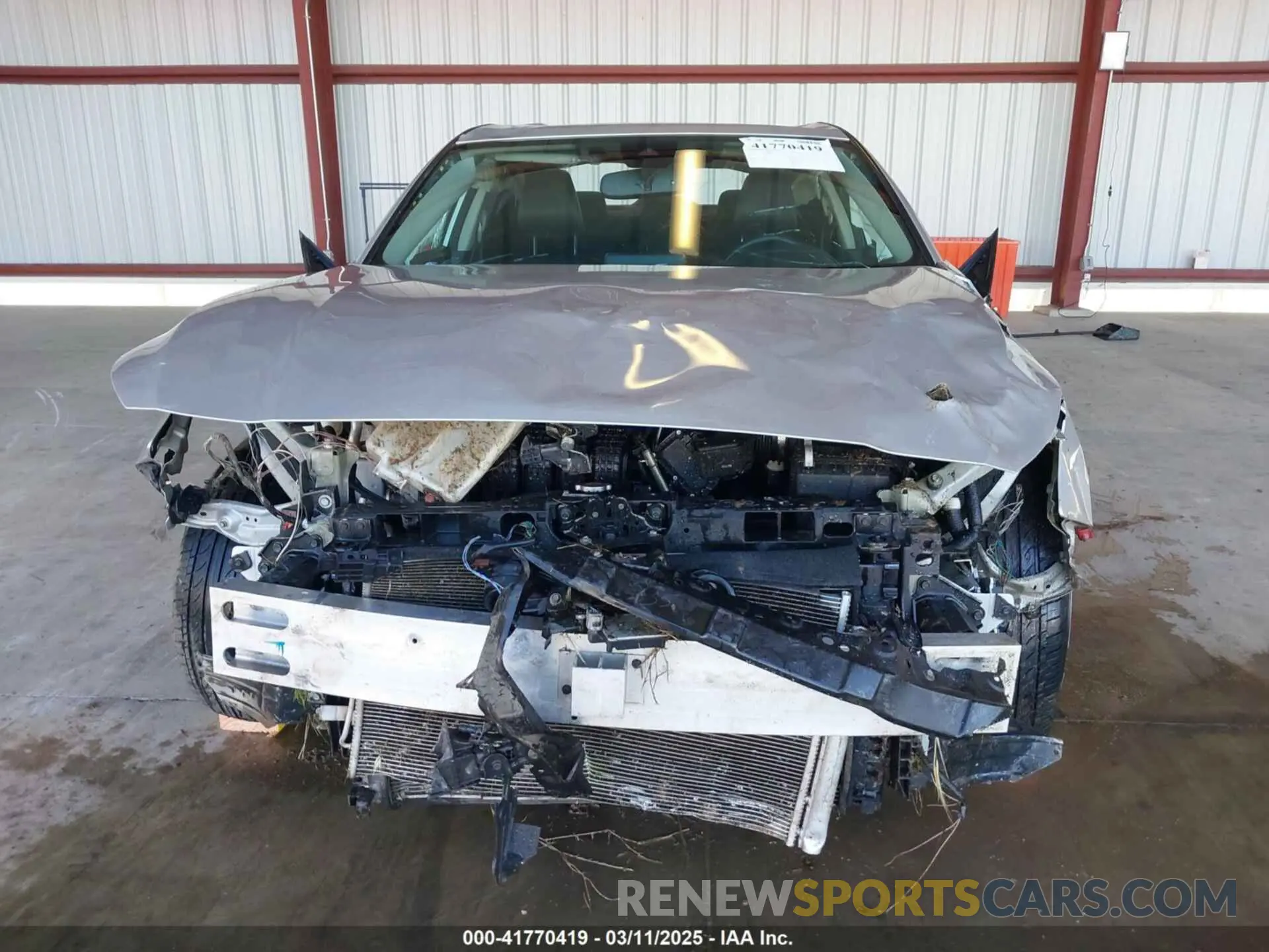 11 Photograph of a damaged car 1N4BL4EV0KC180633 NISSAN ALTIMA 2019