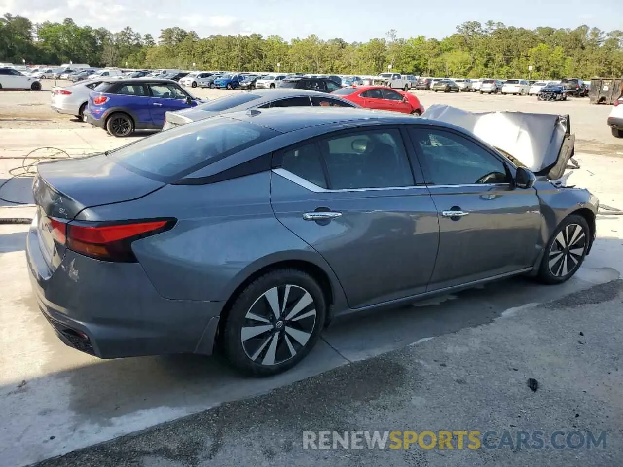 3 Photograph of a damaged car 1N4BL4EV0KC183368 NISSAN ALTIMA 2019