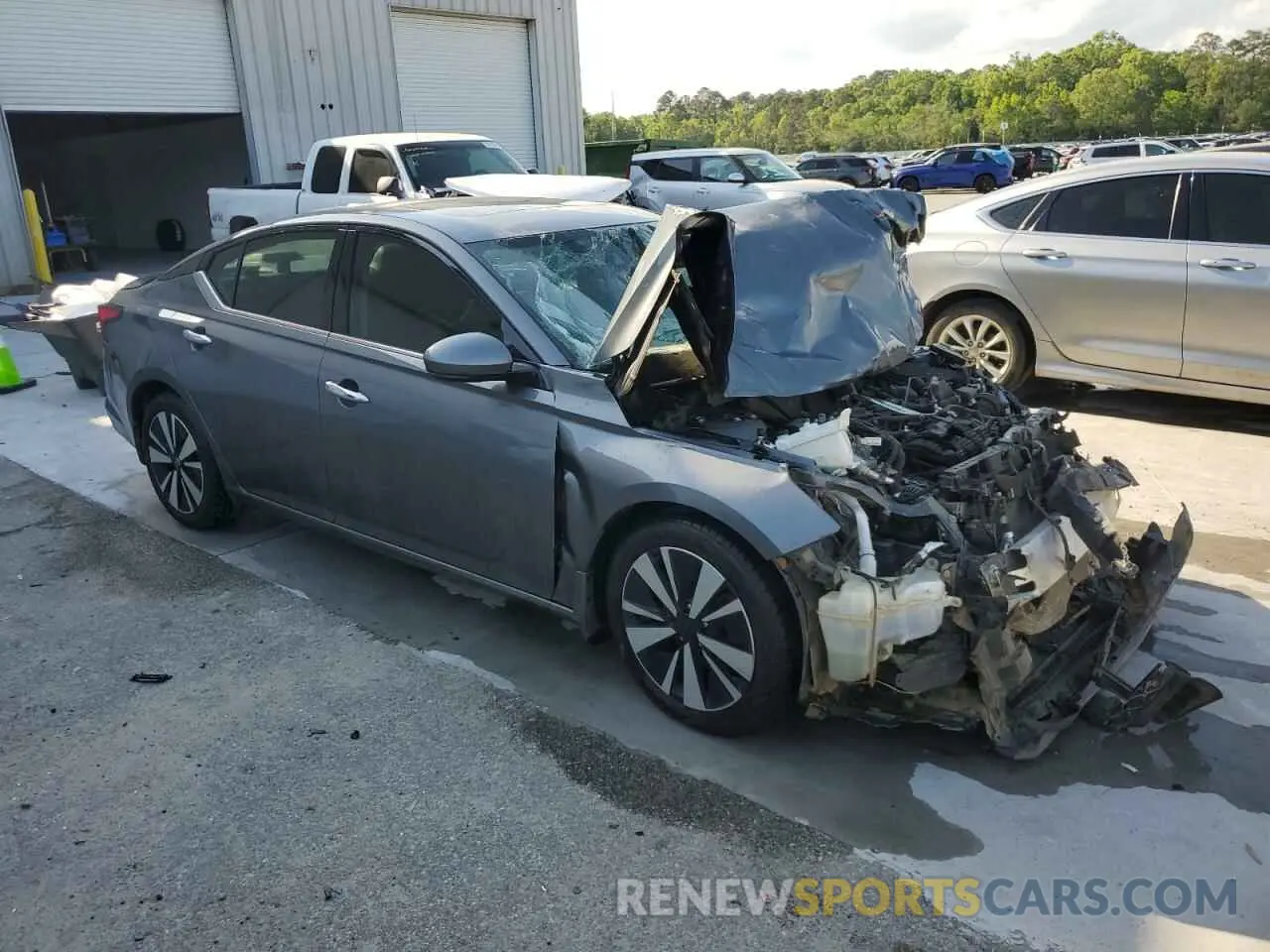 4 Photograph of a damaged car 1N4BL4EV0KC183368 NISSAN ALTIMA 2019