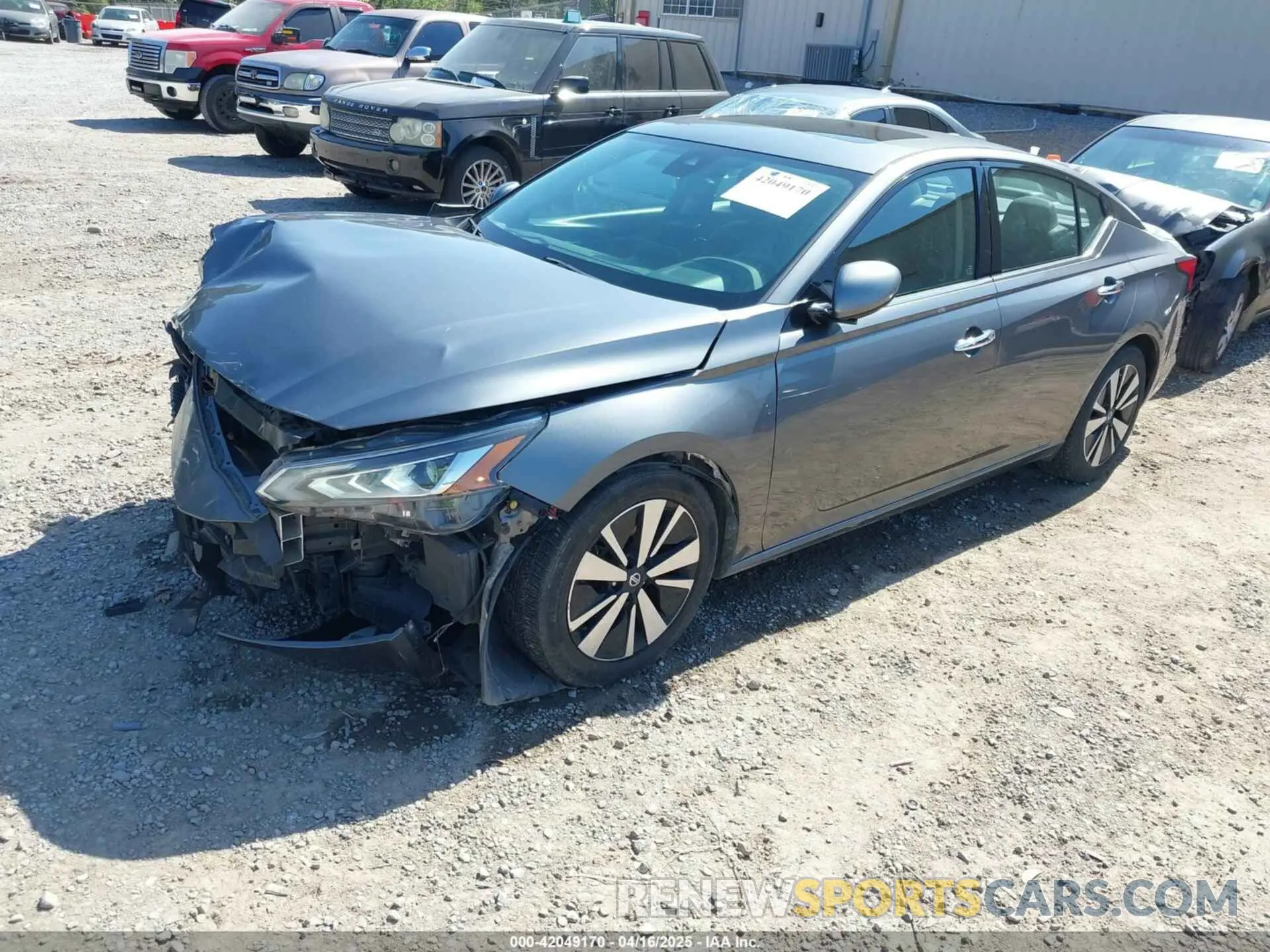 2 Photograph of a damaged car 1N4BL4EV0KC200749 NISSAN ALTIMA 2019