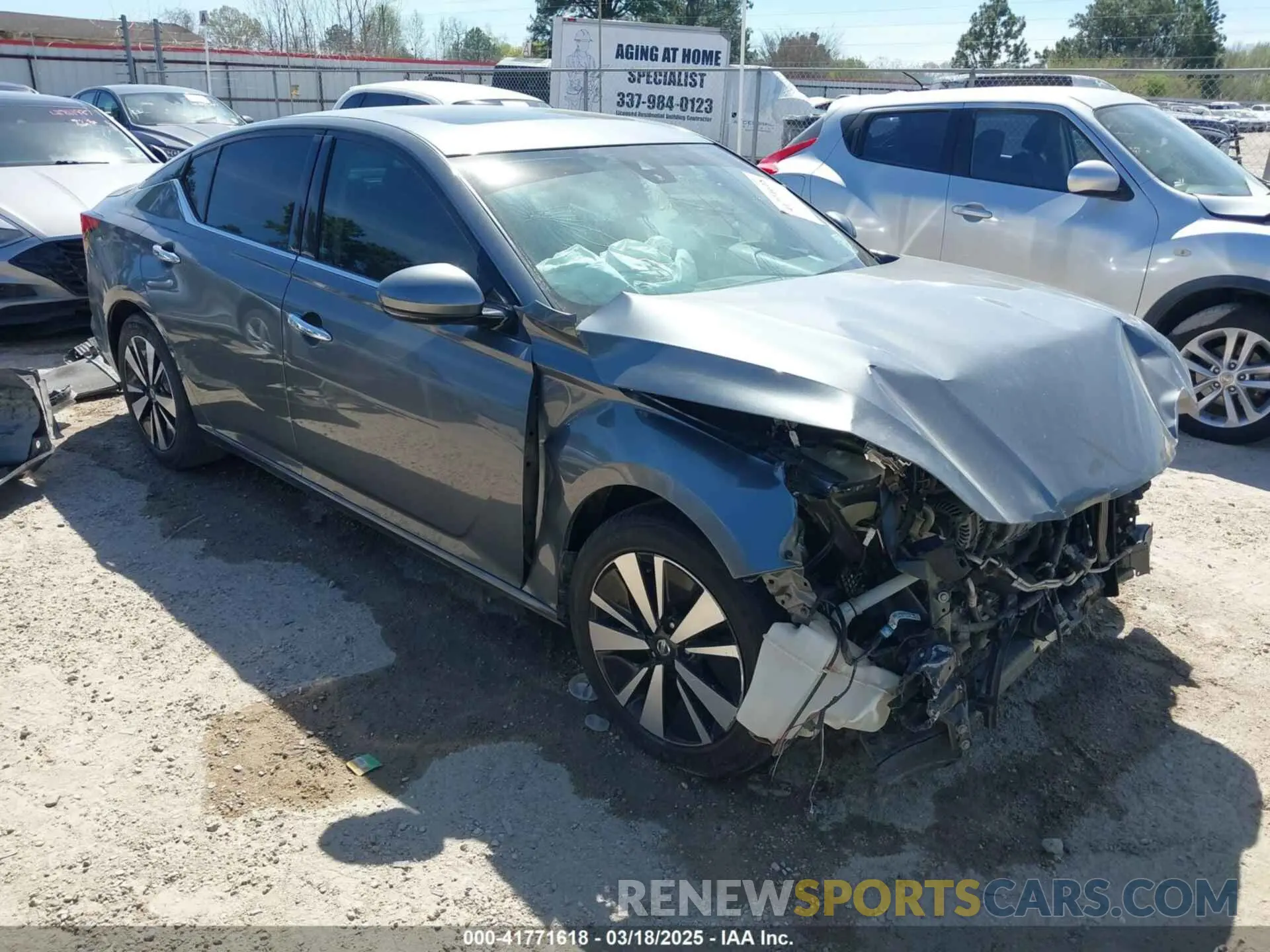 1 Photograph of a damaged car 1N4BL4EV0KC200864 NISSAN ALTIMA 2019