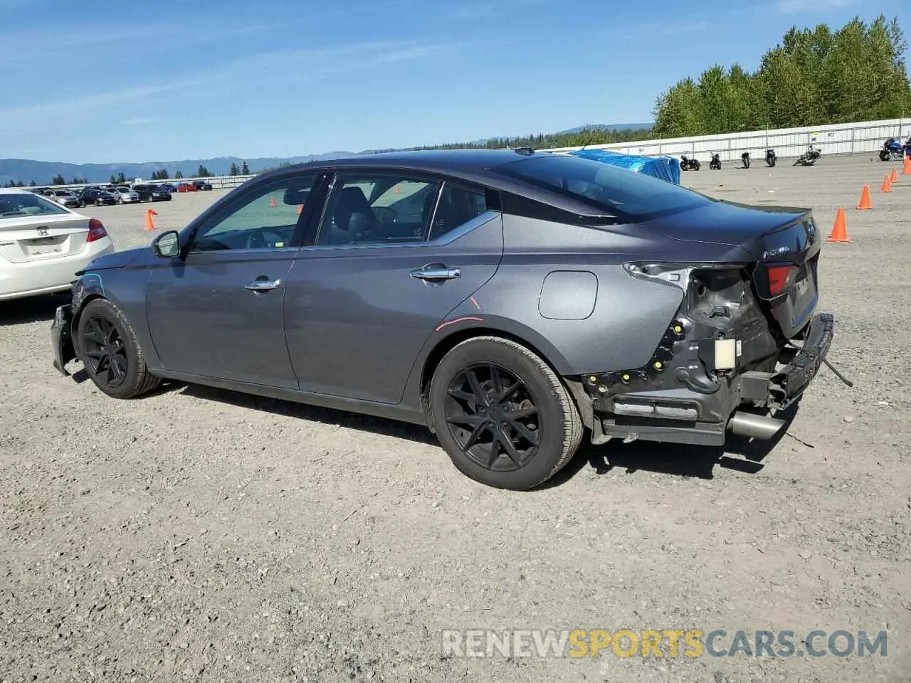 2 Photograph of a damaged car 1N4BL4EV0KC238062 NISSAN ALTIMA 2019