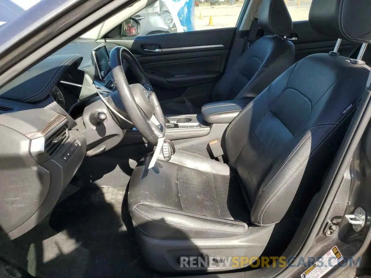 7 Photograph of a damaged car 1N4BL4EV0KC238062 NISSAN ALTIMA 2019