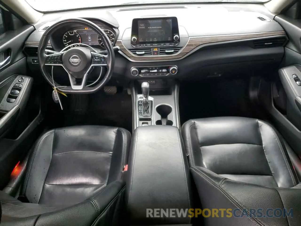 8 Photograph of a damaged car 1N4BL4EV0KC242855 NISSAN ALTIMA 2019