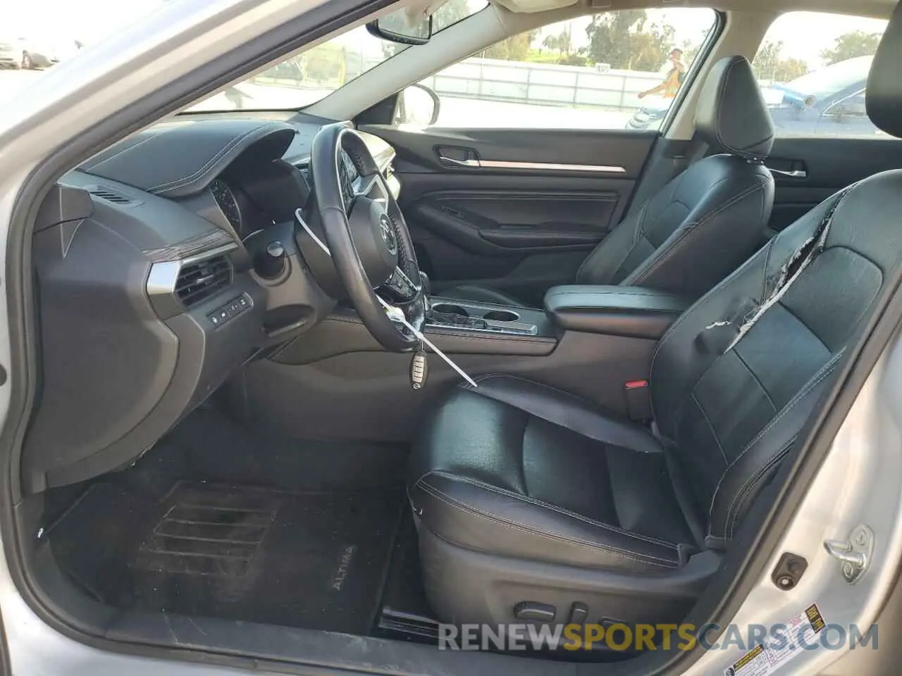 7 Photograph of a damaged car 1N4BL4EV0KN311161 NISSAN ALTIMA 2019