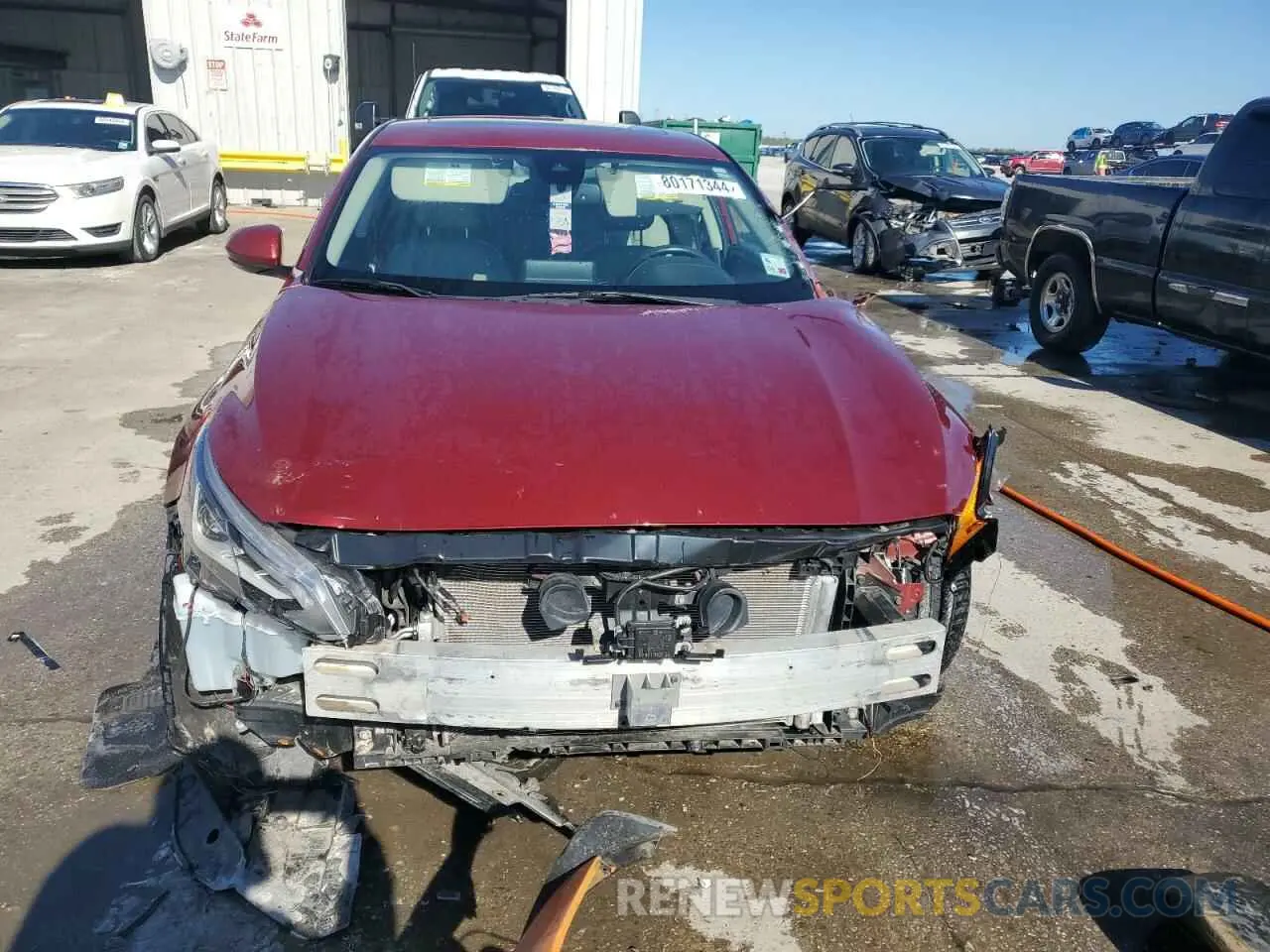 5 Photograph of a damaged car 1N4BL4EV1KC101745 NISSAN ALTIMA 2019