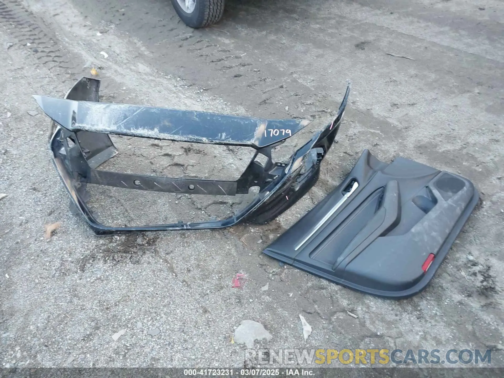 12 Photograph of a damaged car 1N4BL4EV1KC113863 NISSAN ALTIMA 2019