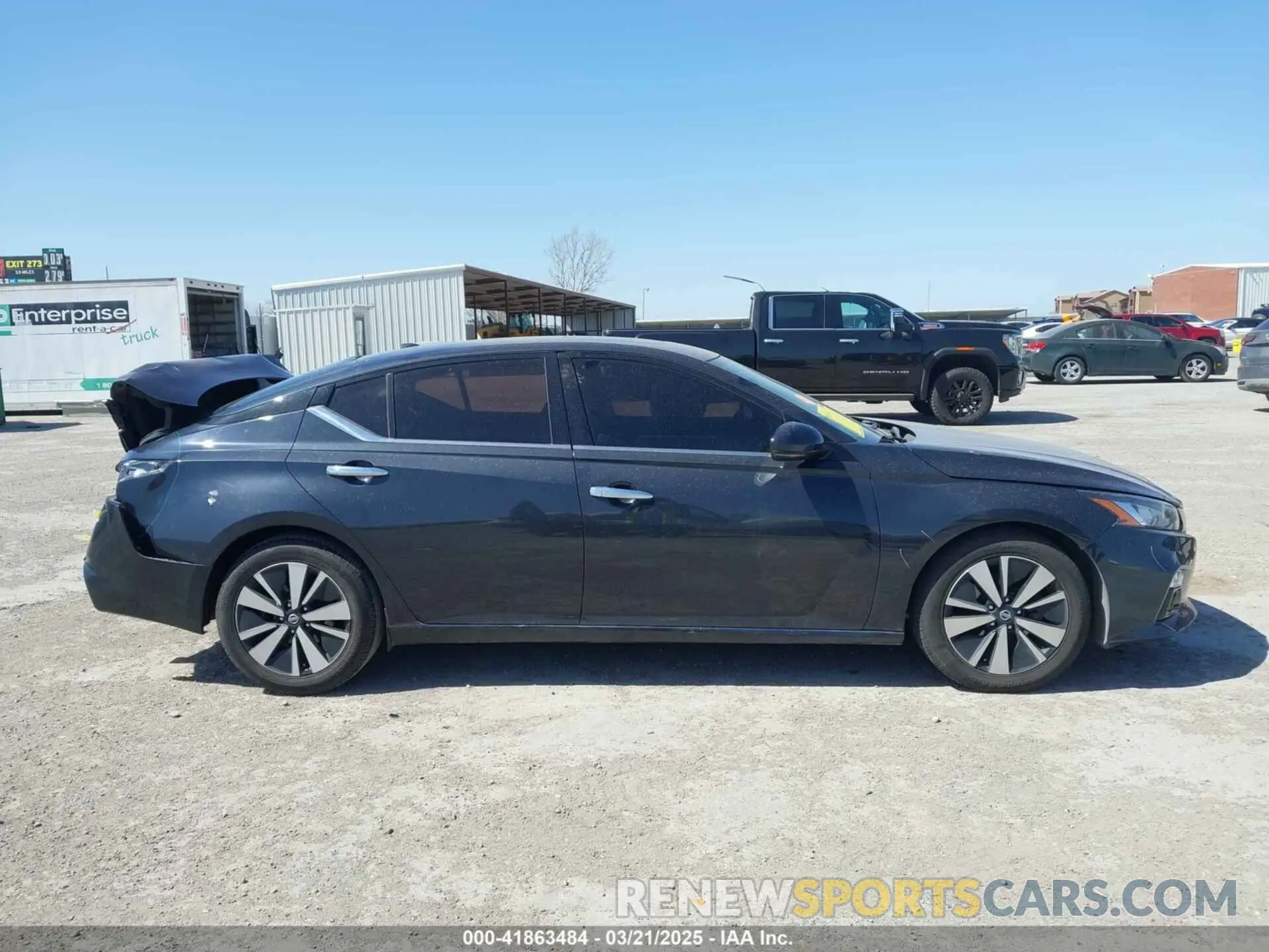 13 Photograph of a damaged car 1N4BL4EV1KC179605 NISSAN ALTIMA 2019