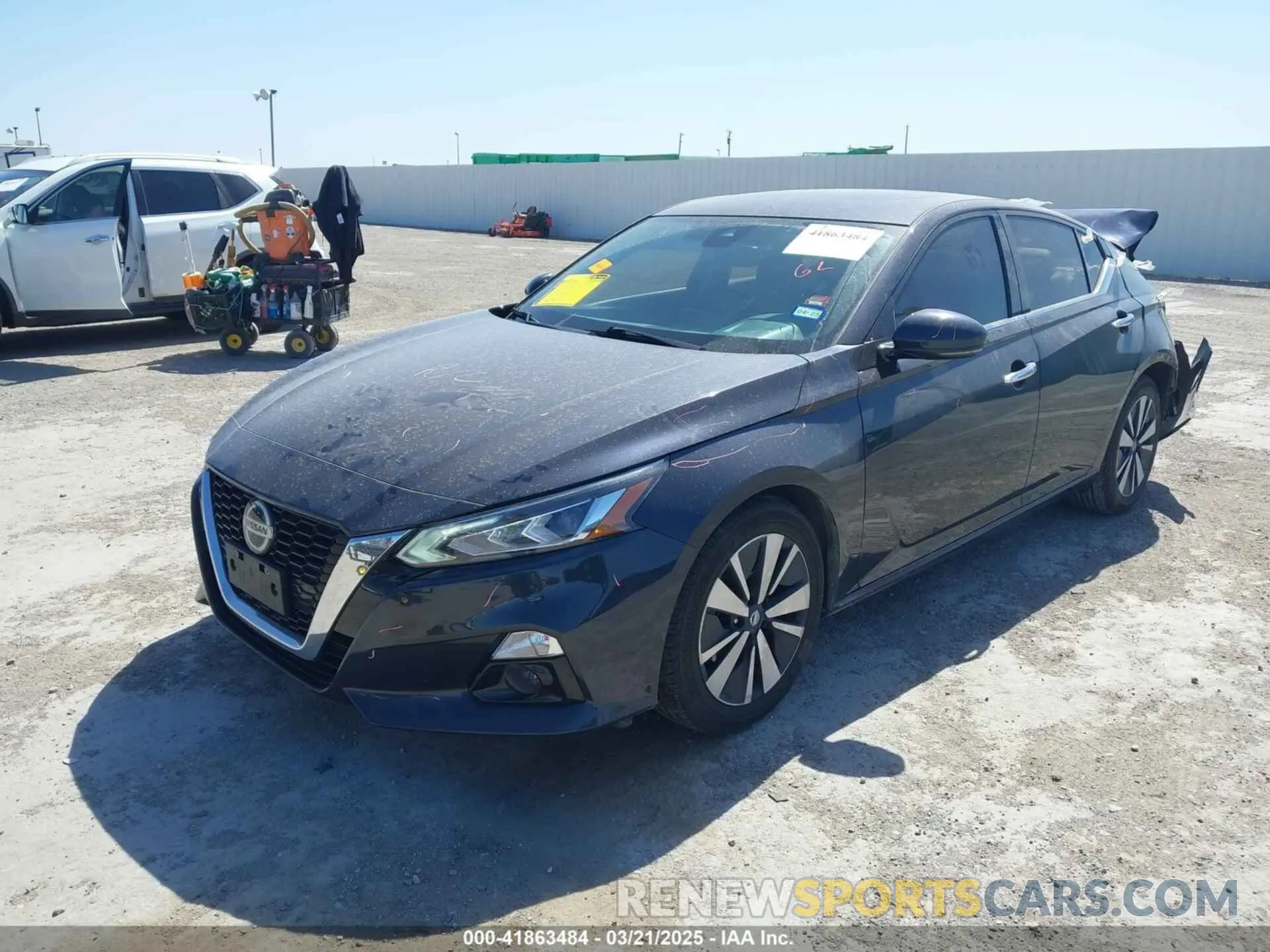 2 Photograph of a damaged car 1N4BL4EV1KC179605 NISSAN ALTIMA 2019