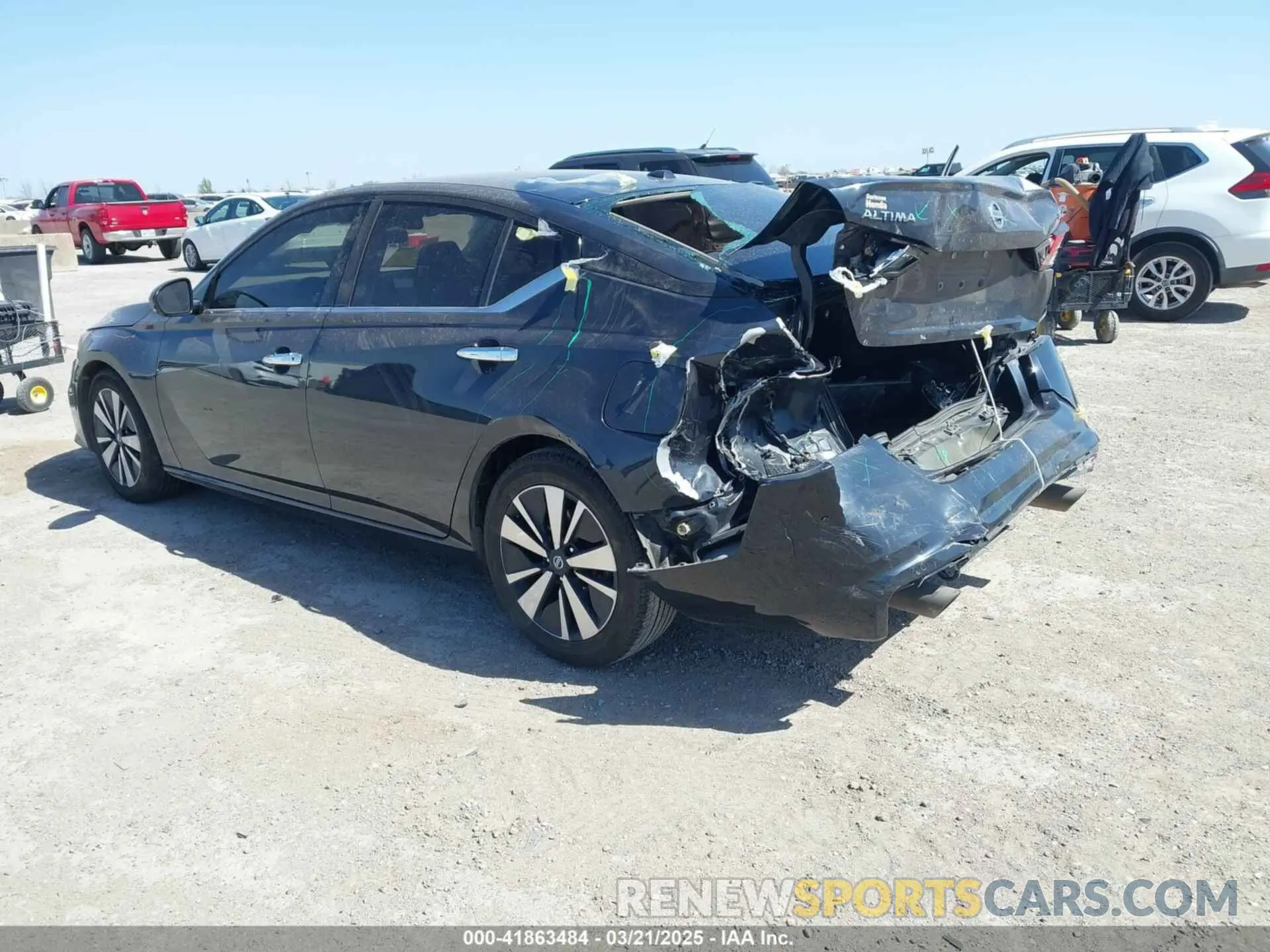 3 Photograph of a damaged car 1N4BL4EV1KC179605 NISSAN ALTIMA 2019