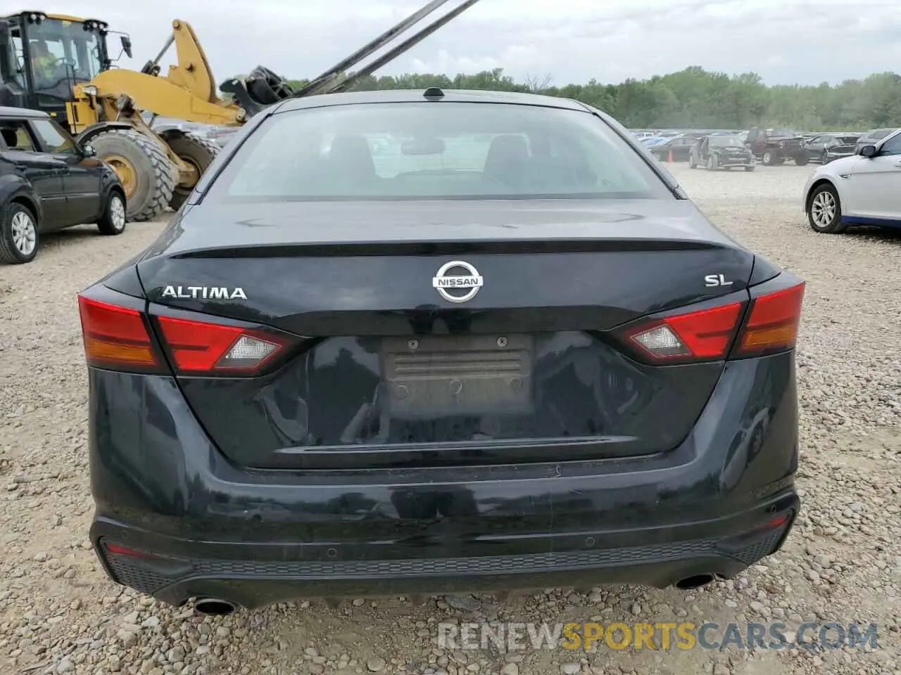 6 Photograph of a damaged car 1N4BL4EV1KC209220 NISSAN ALTIMA 2019