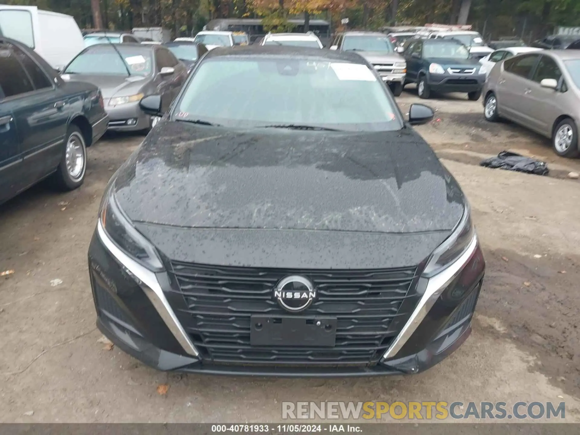 11 Photograph of a damaged car 1N4BL4EV1KC223750 NISSAN ALTIMA 2019
