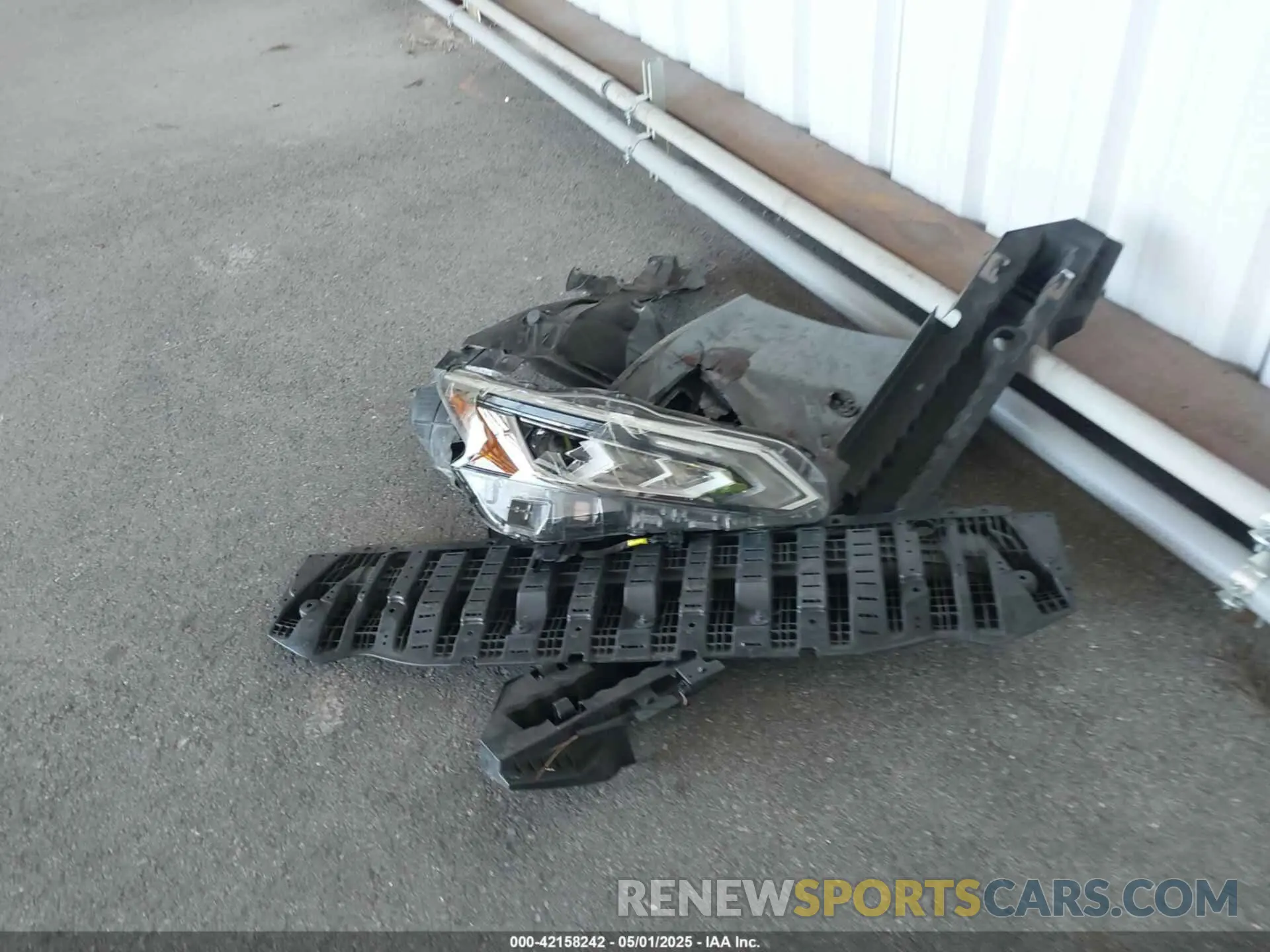 12 Photograph of a damaged car 1N4BL4EV1KC231069 NISSAN ALTIMA 2019