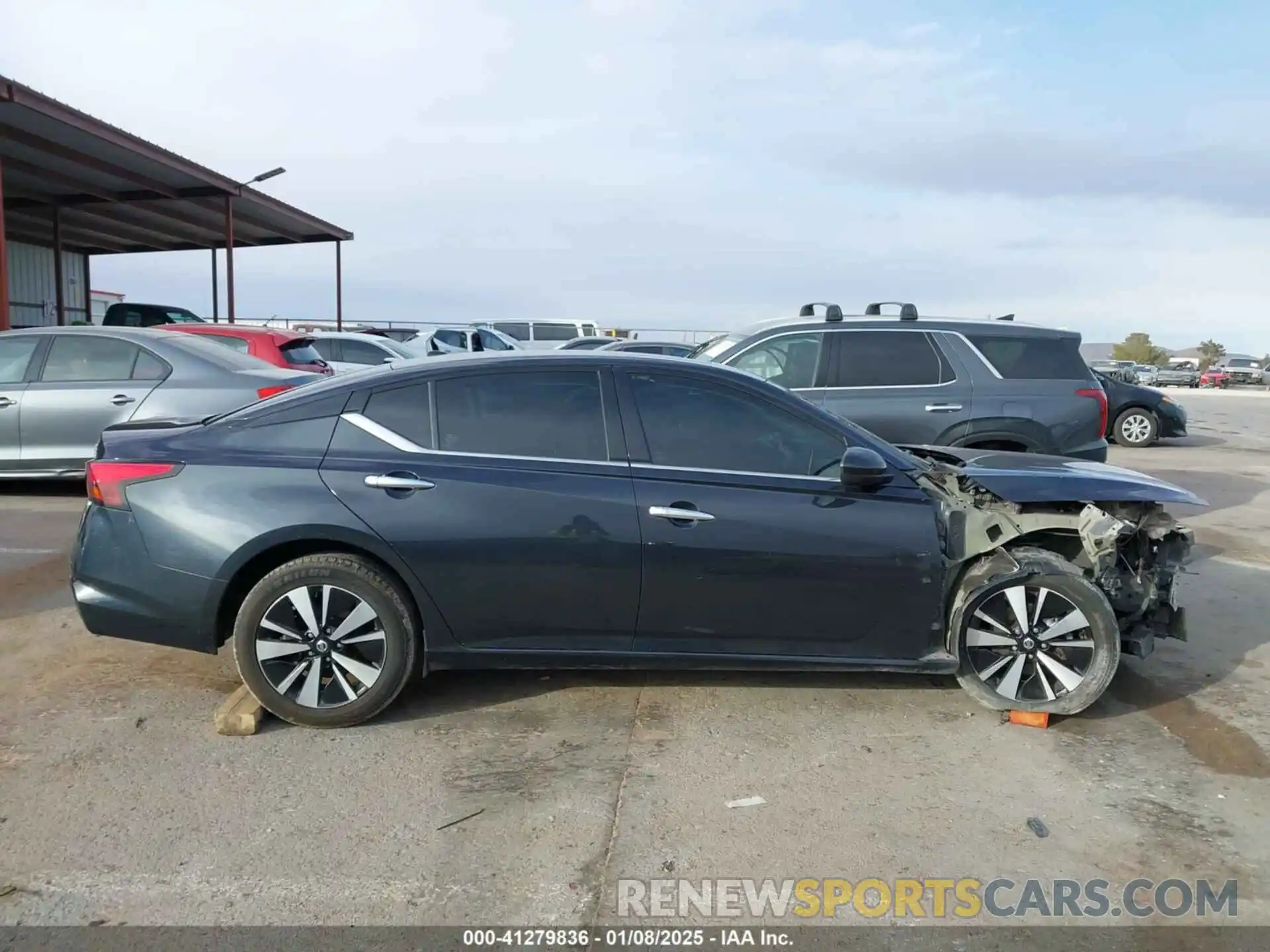 12 Photograph of a damaged car 1N4BL4EV1KC242203 NISSAN ALTIMA 2019