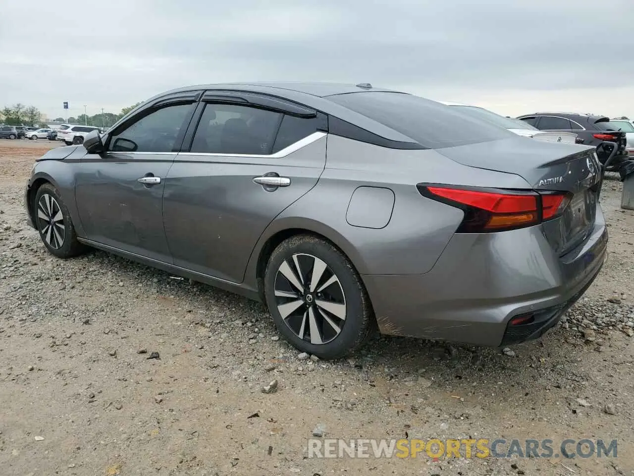 2 Photograph of a damaged car 1N4BL4EV1KC245392 NISSAN ALTIMA 2019