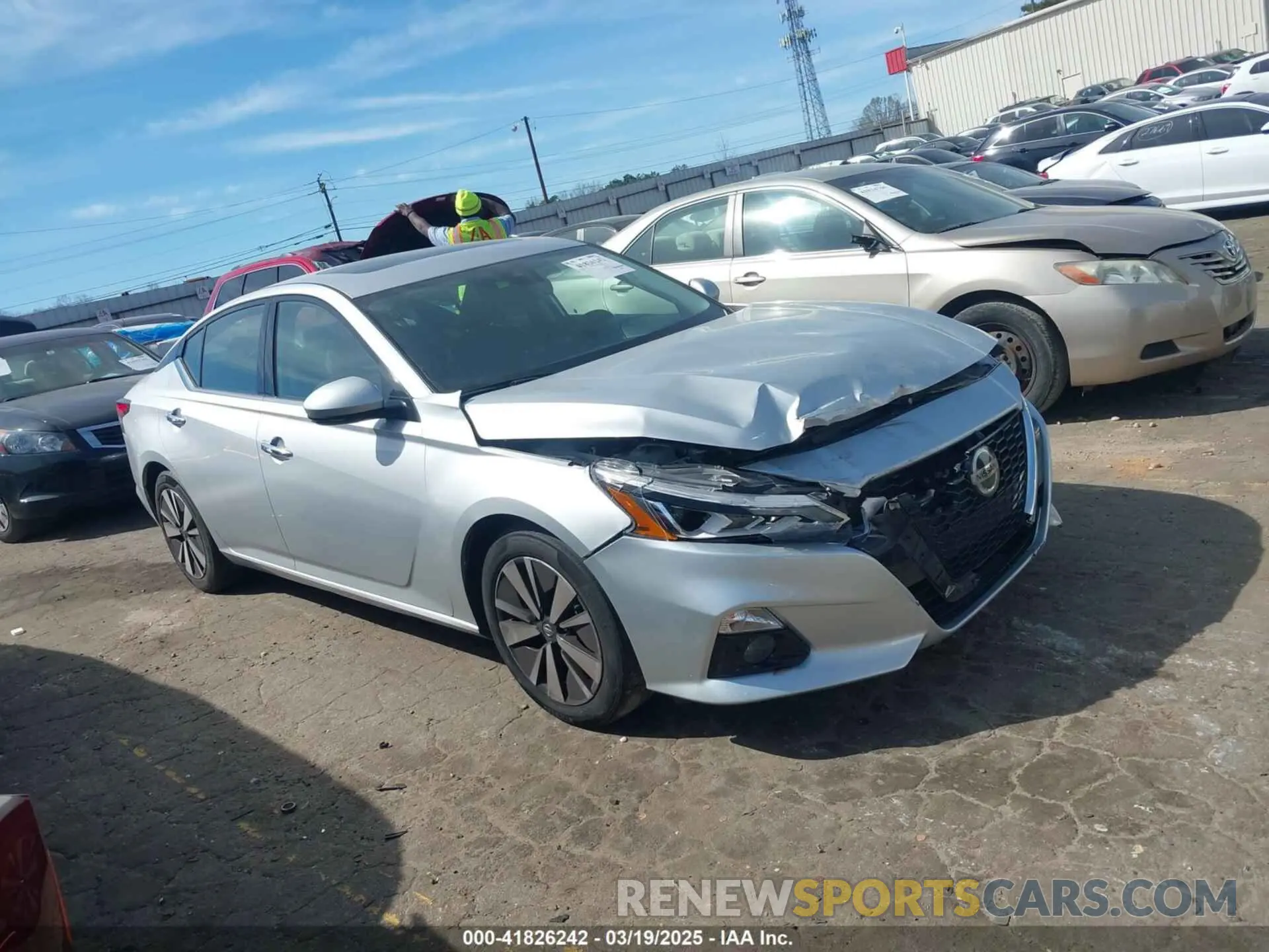 1 Photograph of a damaged car 1N4BL4EV1KC248311 NISSAN ALTIMA 2019