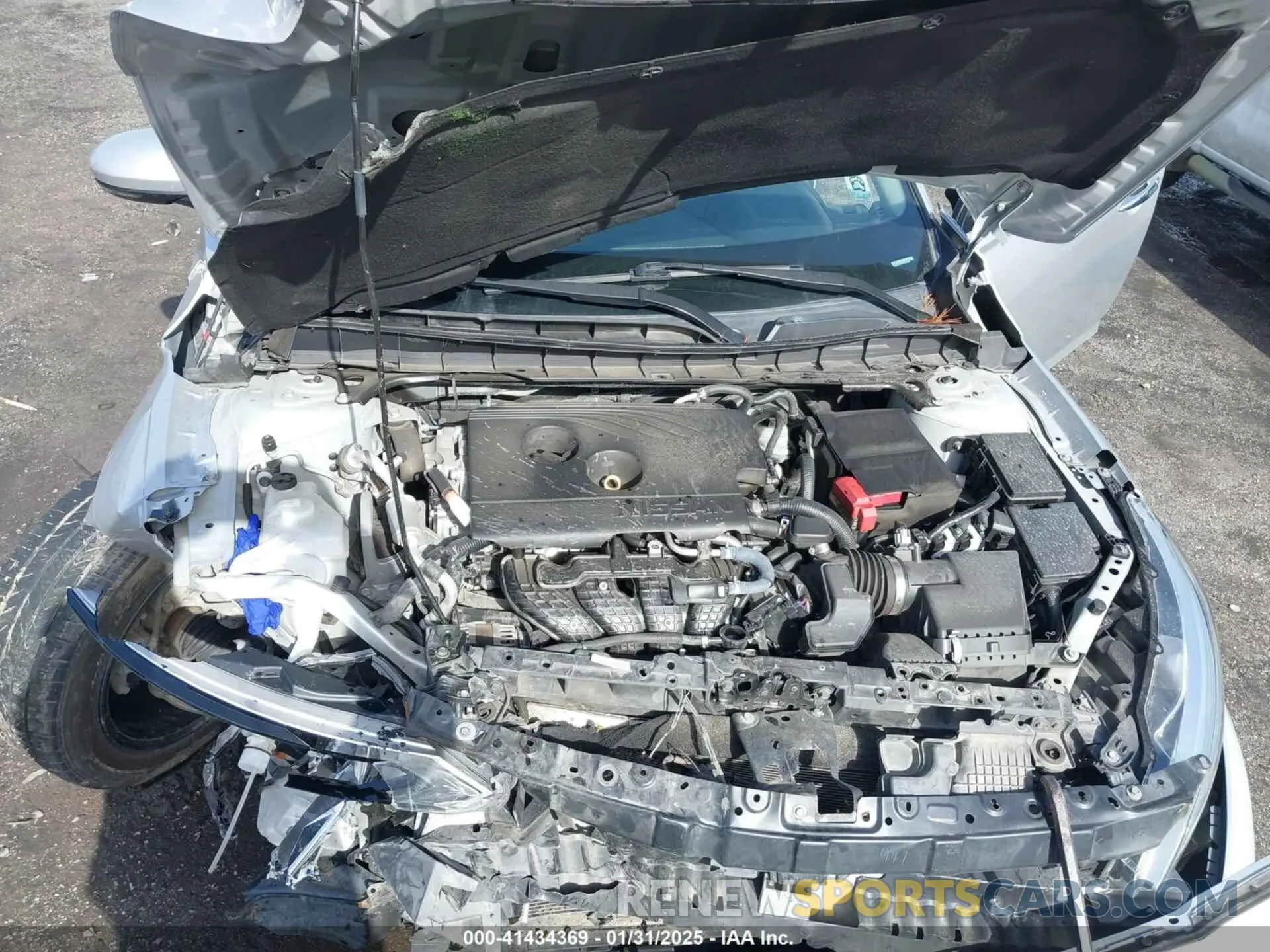 10 Photograph of a damaged car 1N4BL4EV2KC151649 NISSAN ALTIMA 2019