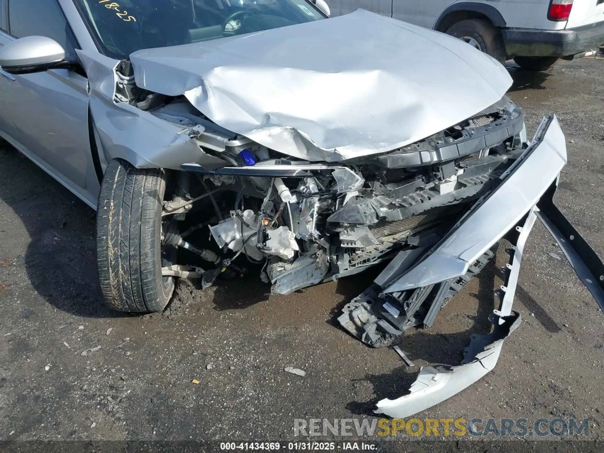 6 Photograph of a damaged car 1N4BL4EV2KC151649 NISSAN ALTIMA 2019