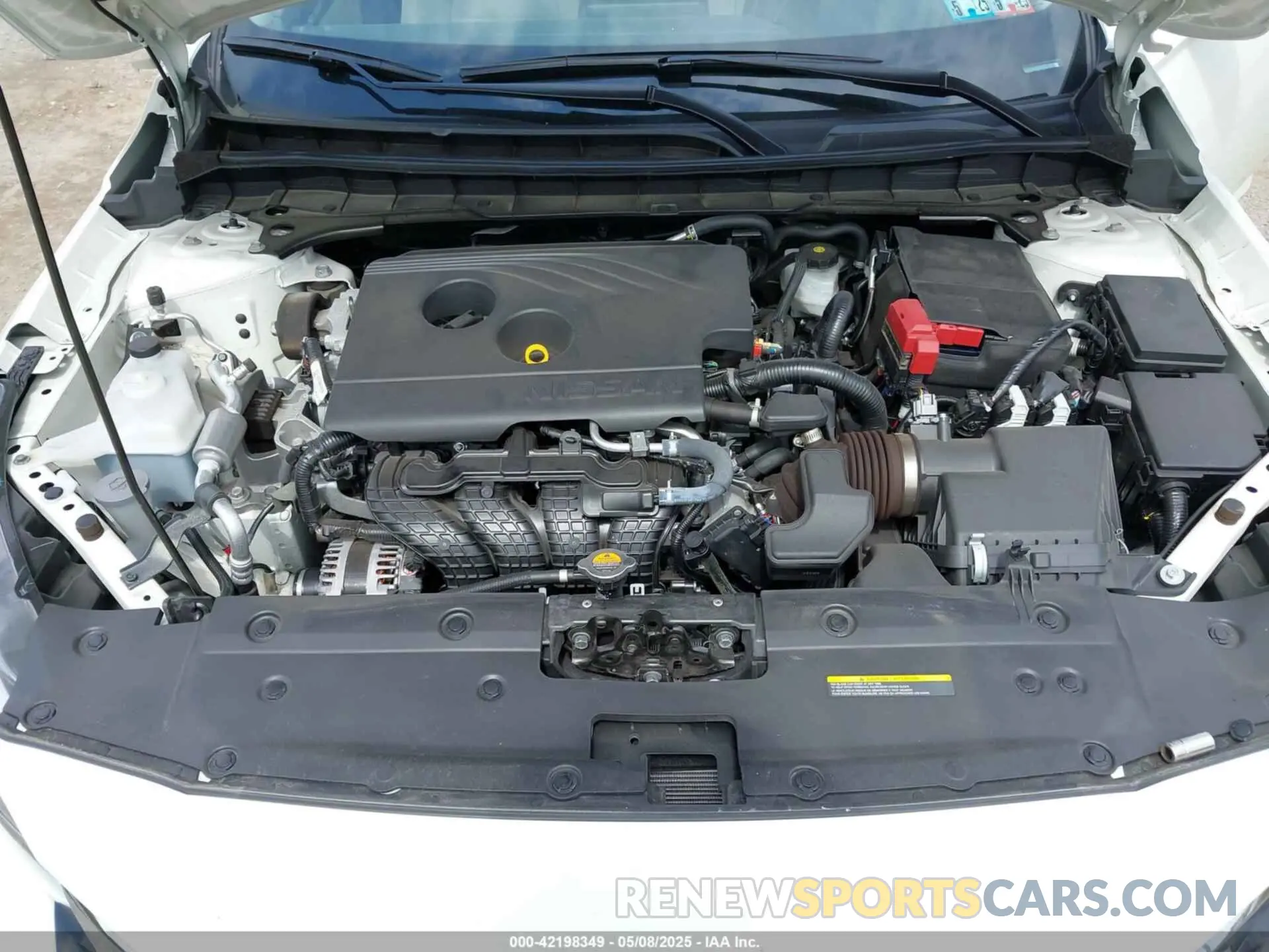 10 Photograph of a damaged car 1N4BL4EV2KC166300 NISSAN ALTIMA 2019