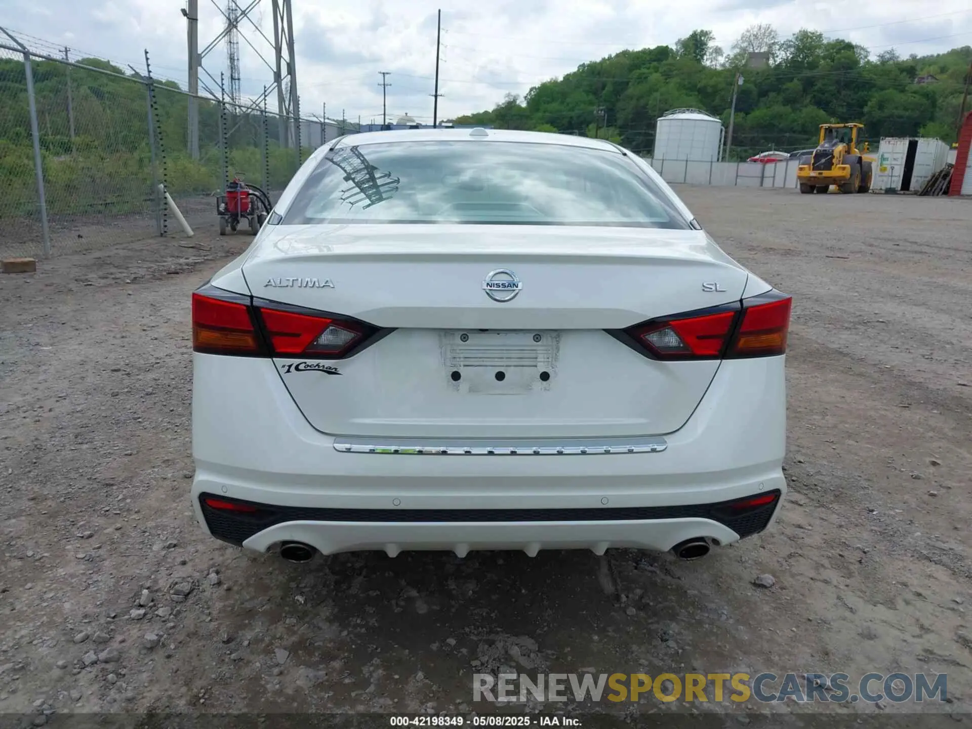 16 Photograph of a damaged car 1N4BL4EV2KC166300 NISSAN ALTIMA 2019