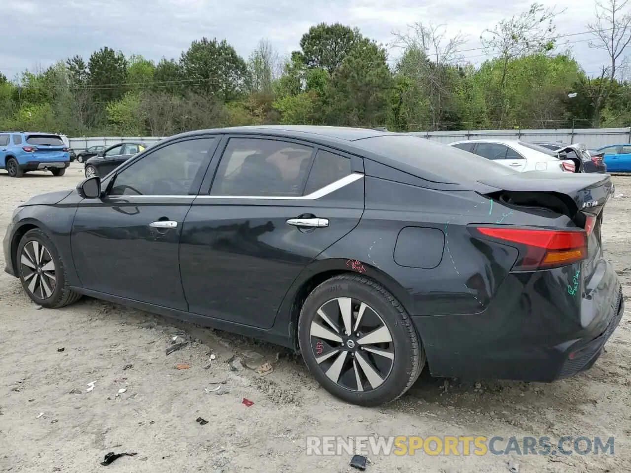 2 Photograph of a damaged car 1N4BL4EV2KC194033 NISSAN ALTIMA 2019