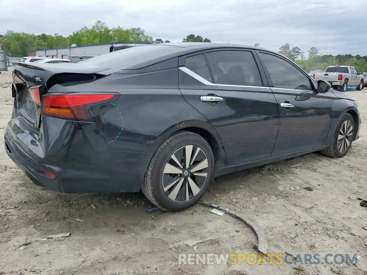 3 Photograph of a damaged car 1N4BL4EV2KC194033 NISSAN ALTIMA 2019