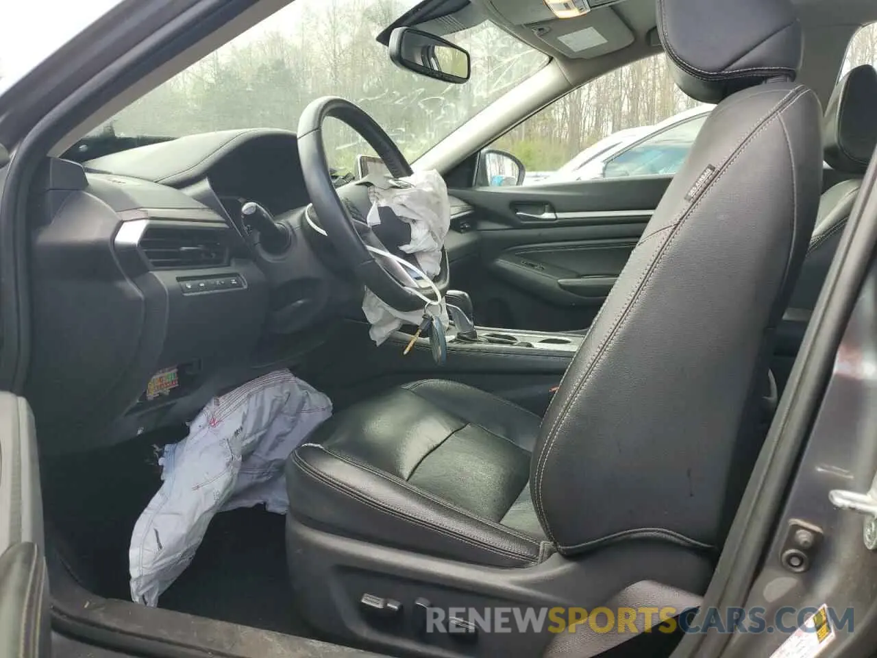 7 Photograph of a damaged car 1N4BL4EV2KC243327 NISSAN ALTIMA 2019