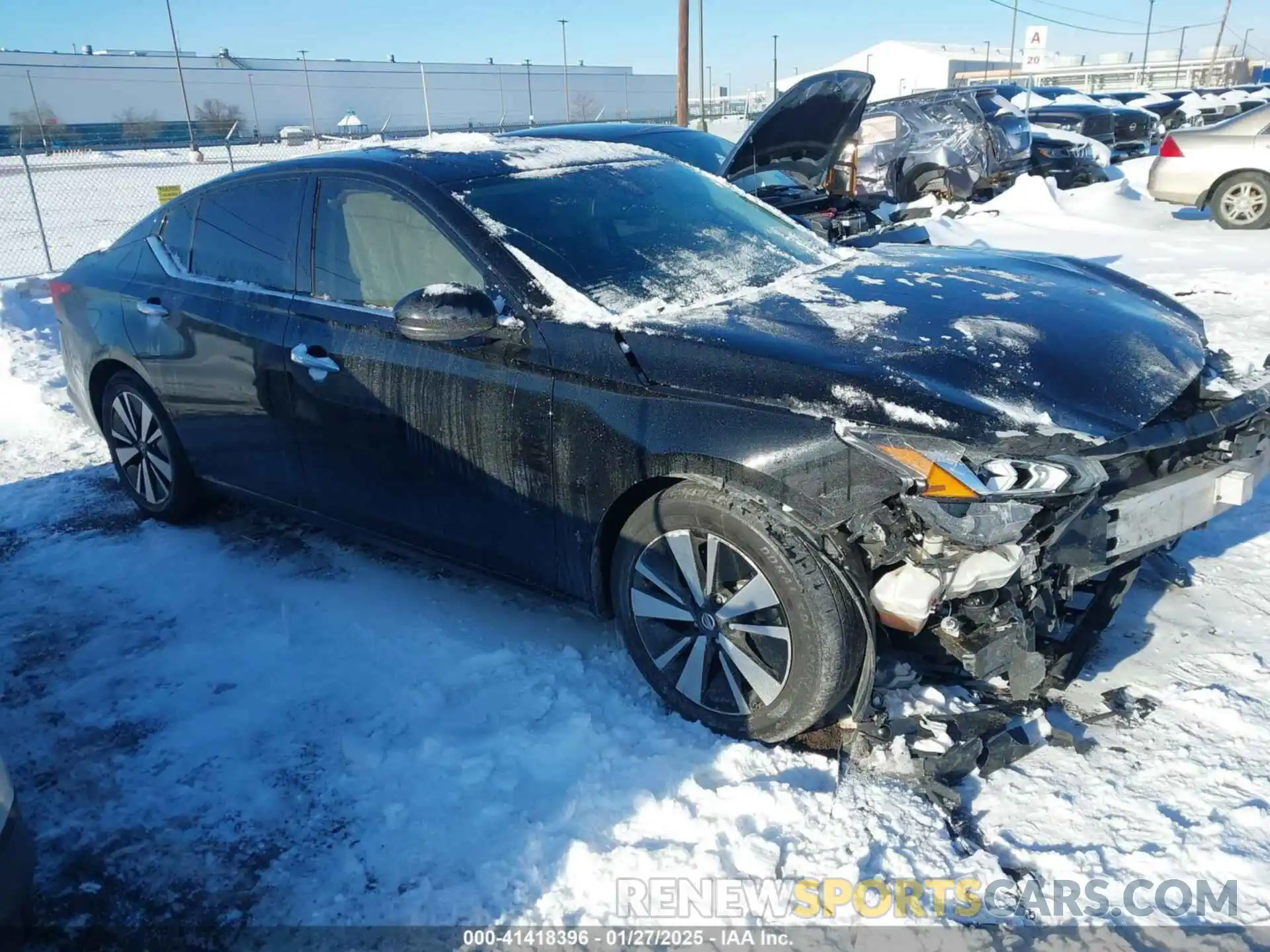 1 Photograph of a damaged car 1N4BL4EV2KC255705 NISSAN ALTIMA 2019