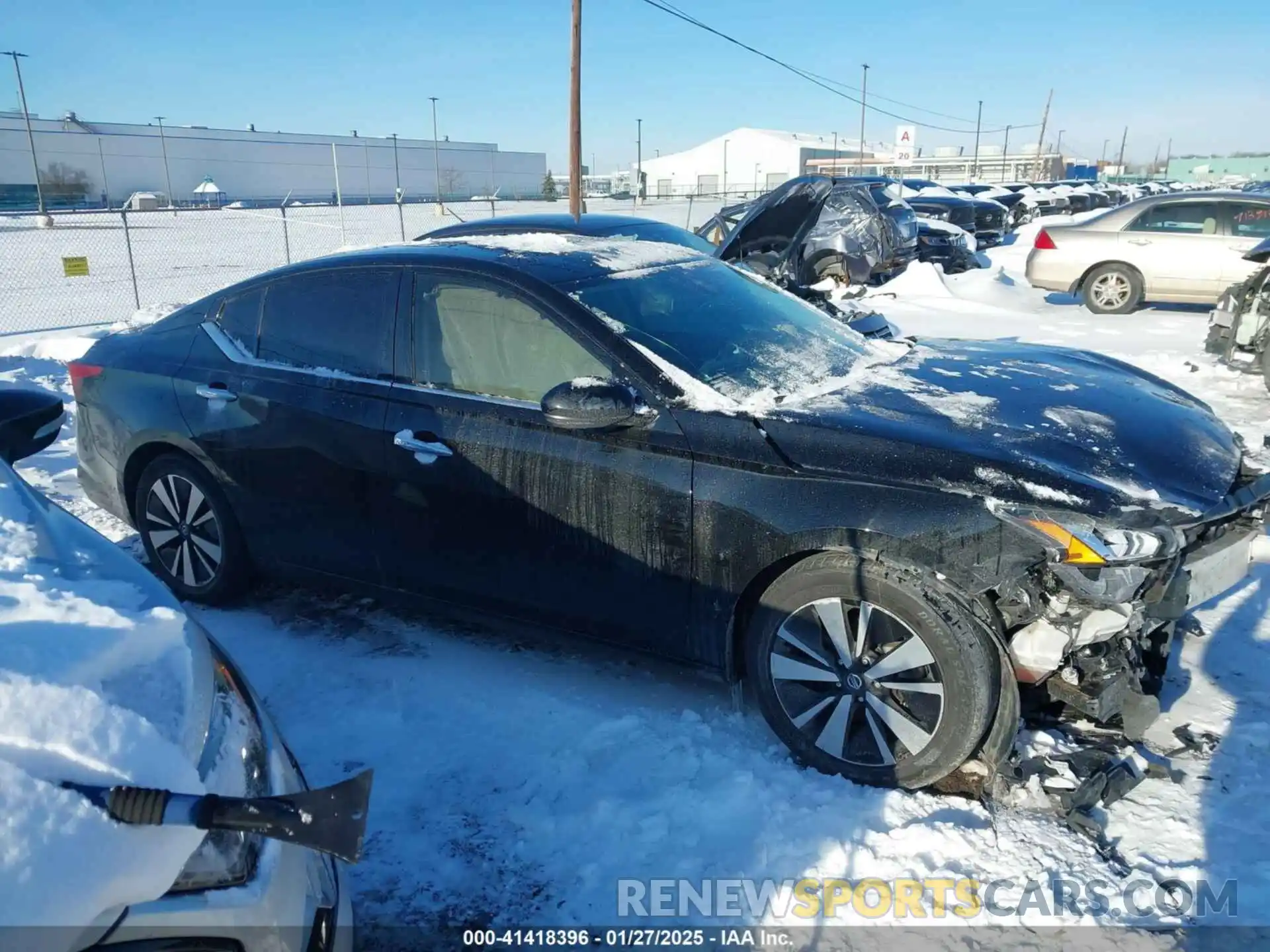 13 Photograph of a damaged car 1N4BL4EV2KC255705 NISSAN ALTIMA 2019