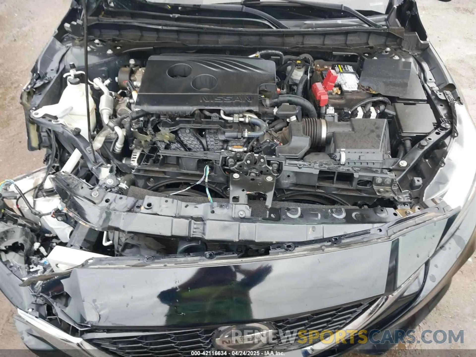 10 Photograph of a damaged car 1N4BL4EV3KC148131 NISSAN ALTIMA 2019