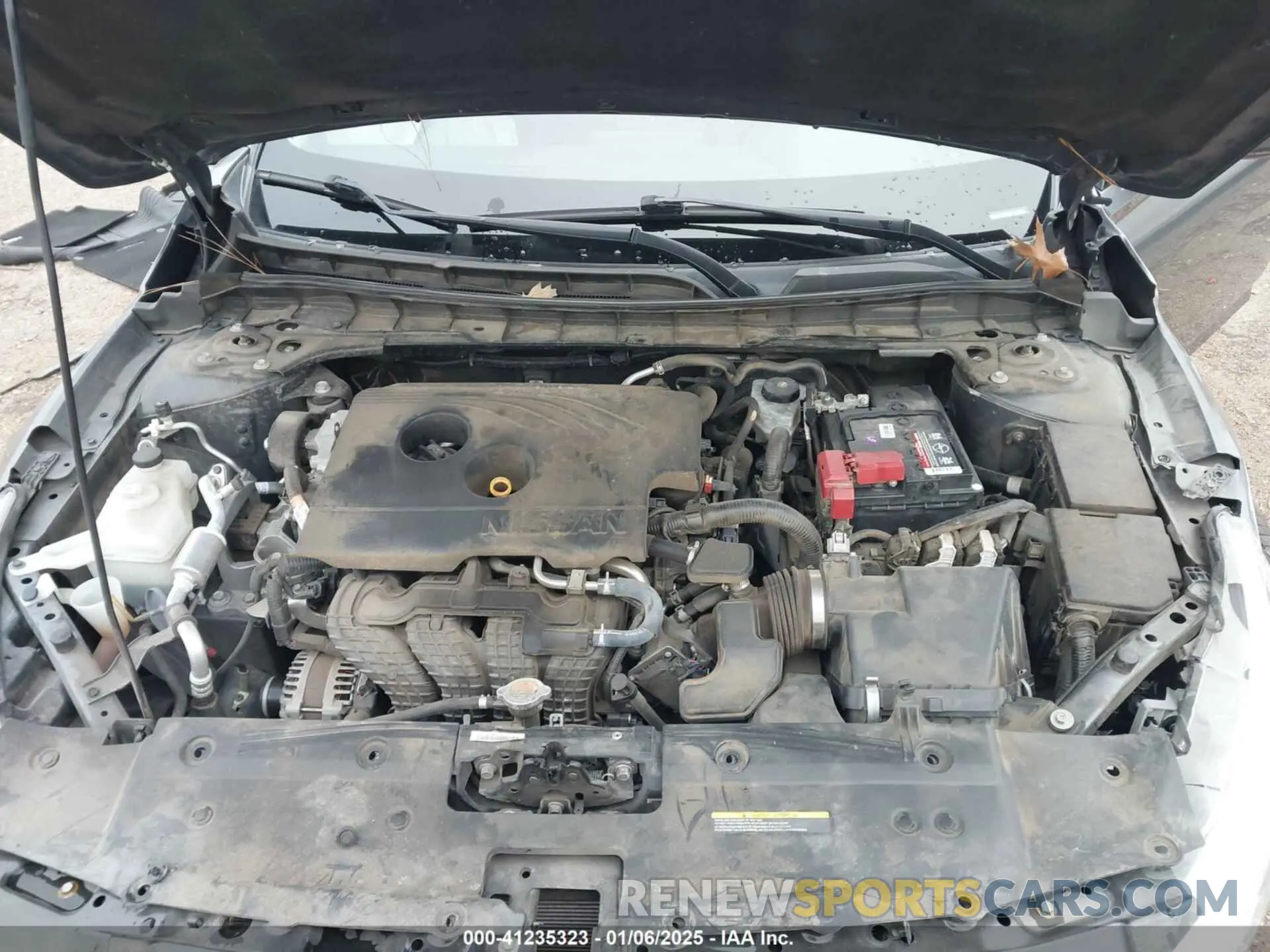 10 Photograph of a damaged car 1N4BL4EV3KC151739 NISSAN ALTIMA 2019