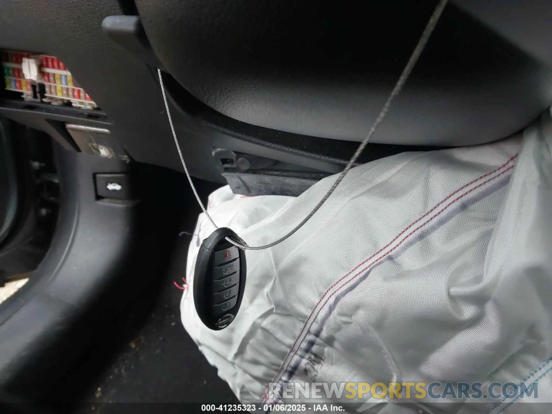 11 Photograph of a damaged car 1N4BL4EV3KC151739 NISSAN ALTIMA 2019