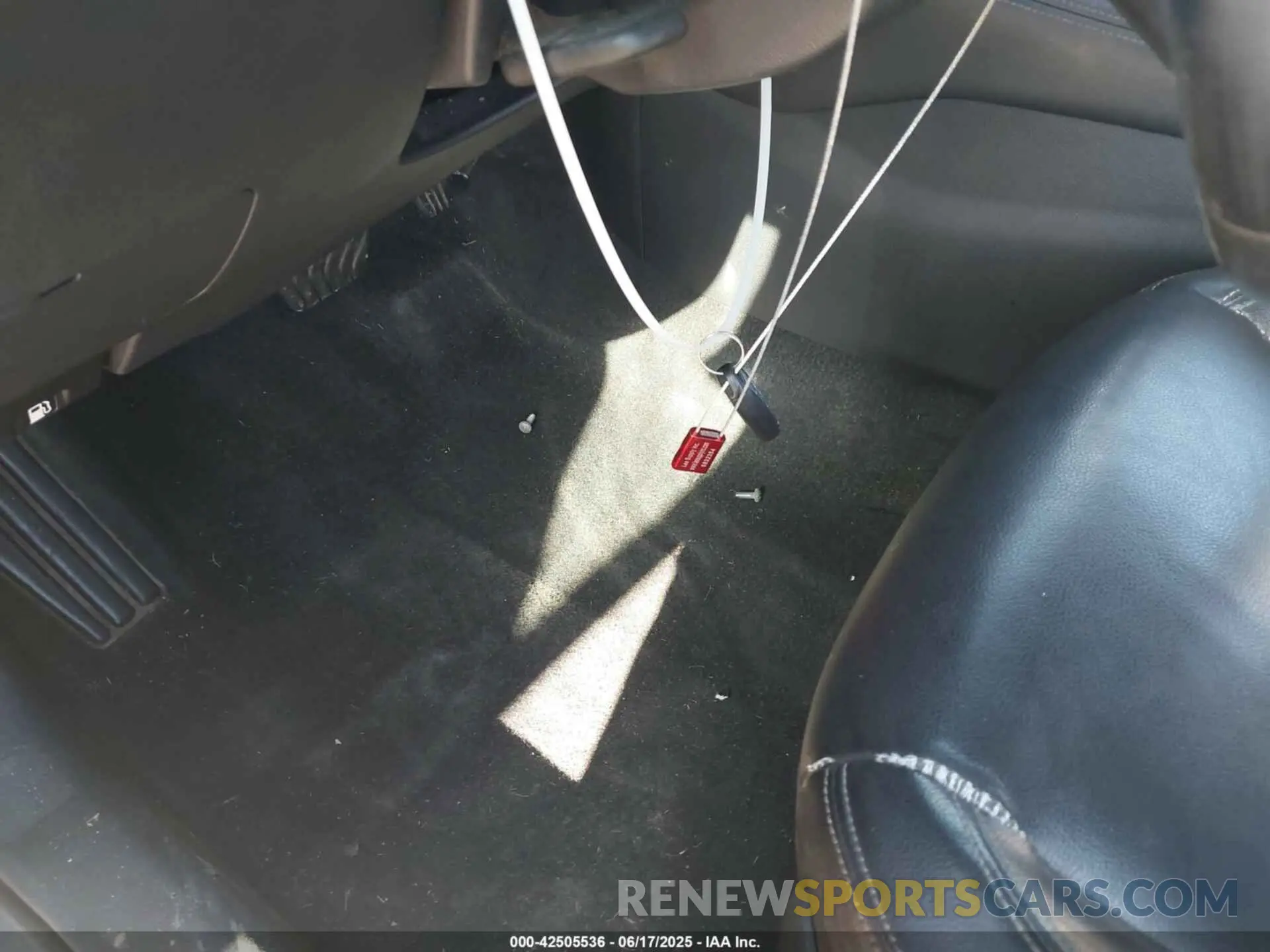 11 Photograph of a damaged car 1N4BL4EV3KC173563 NISSAN ALTIMA 2019