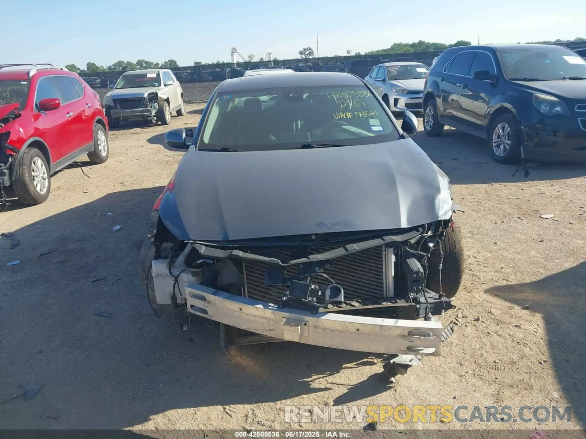 12 Photograph of a damaged car 1N4BL4EV3KC173563 NISSAN ALTIMA 2019
