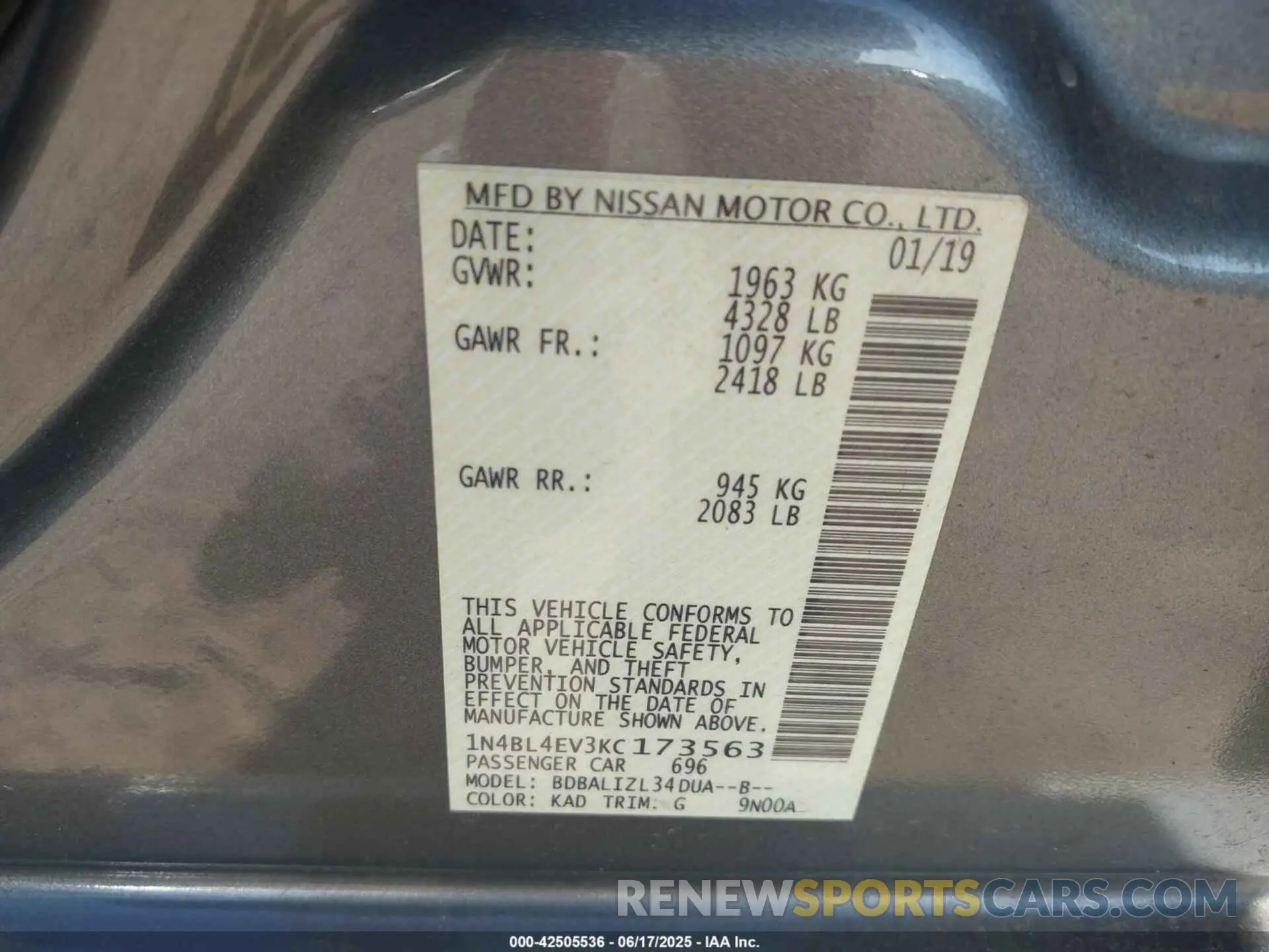9 Photograph of a damaged car 1N4BL4EV3KC173563 NISSAN ALTIMA 2019