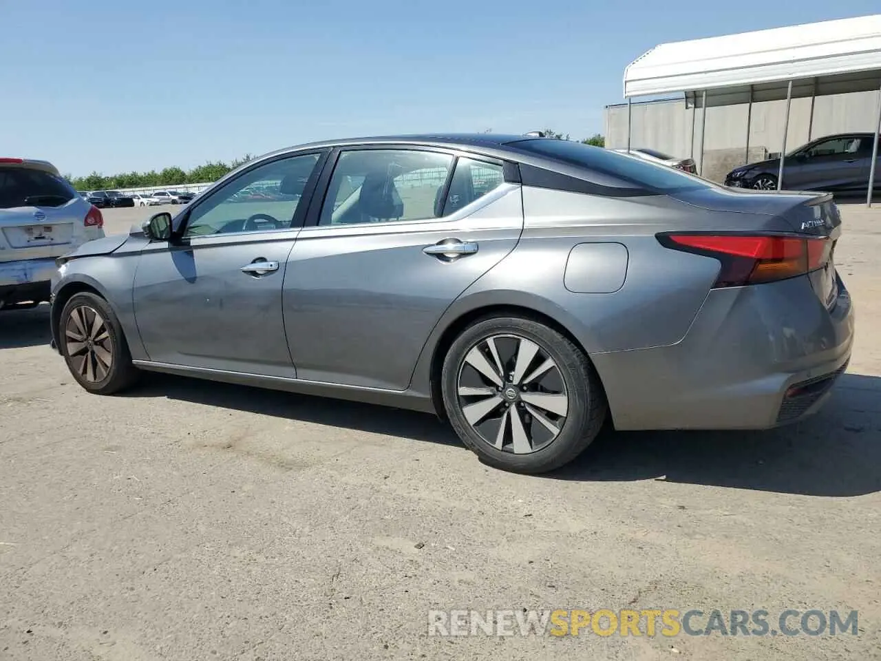 2 Photograph of a damaged car 1N4BL4EV3KC189083 NISSAN ALTIMA 2019