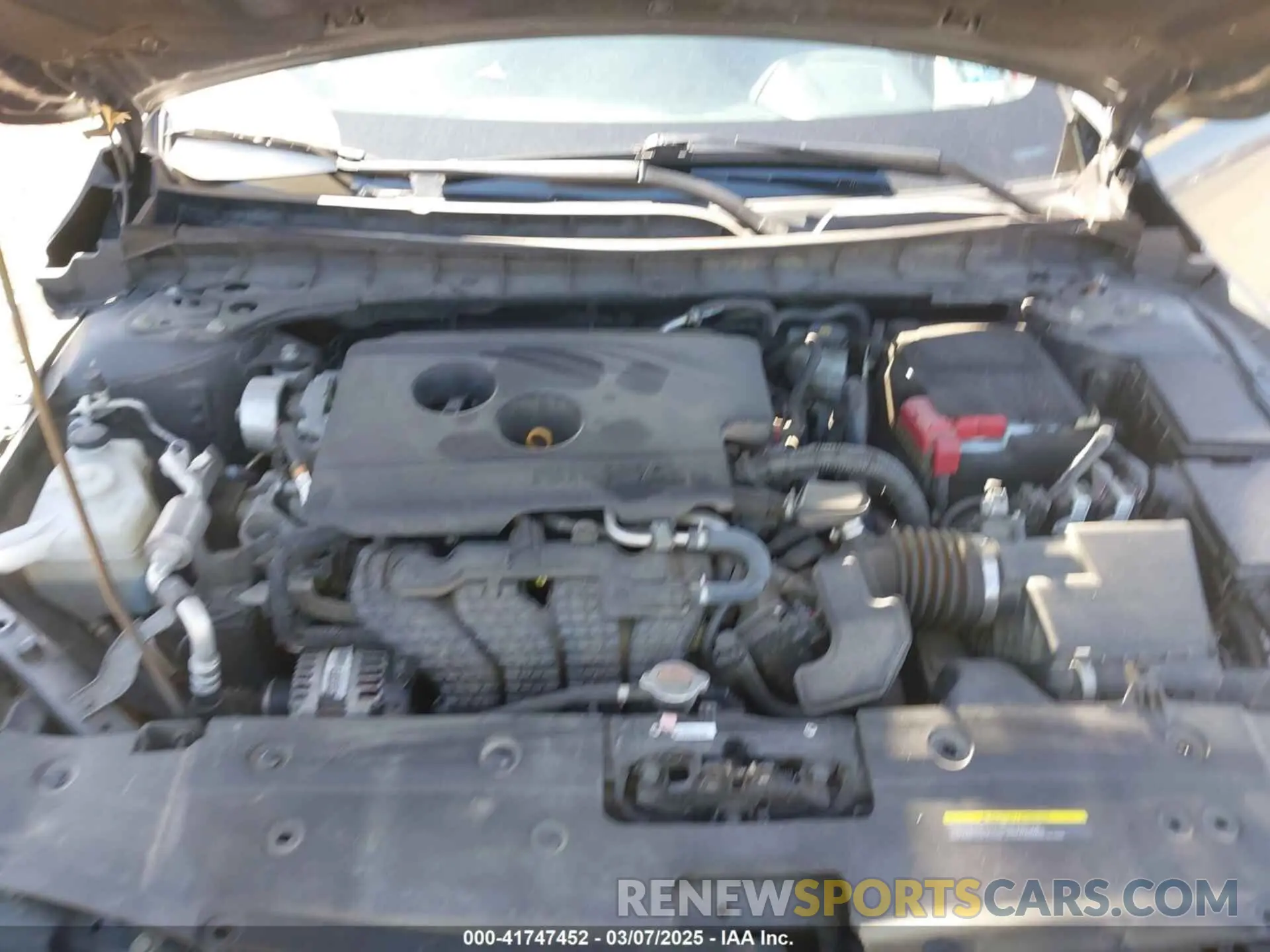 10 Photograph of a damaged car 1N4BL4EV3KC198950 NISSAN ALTIMA 2019