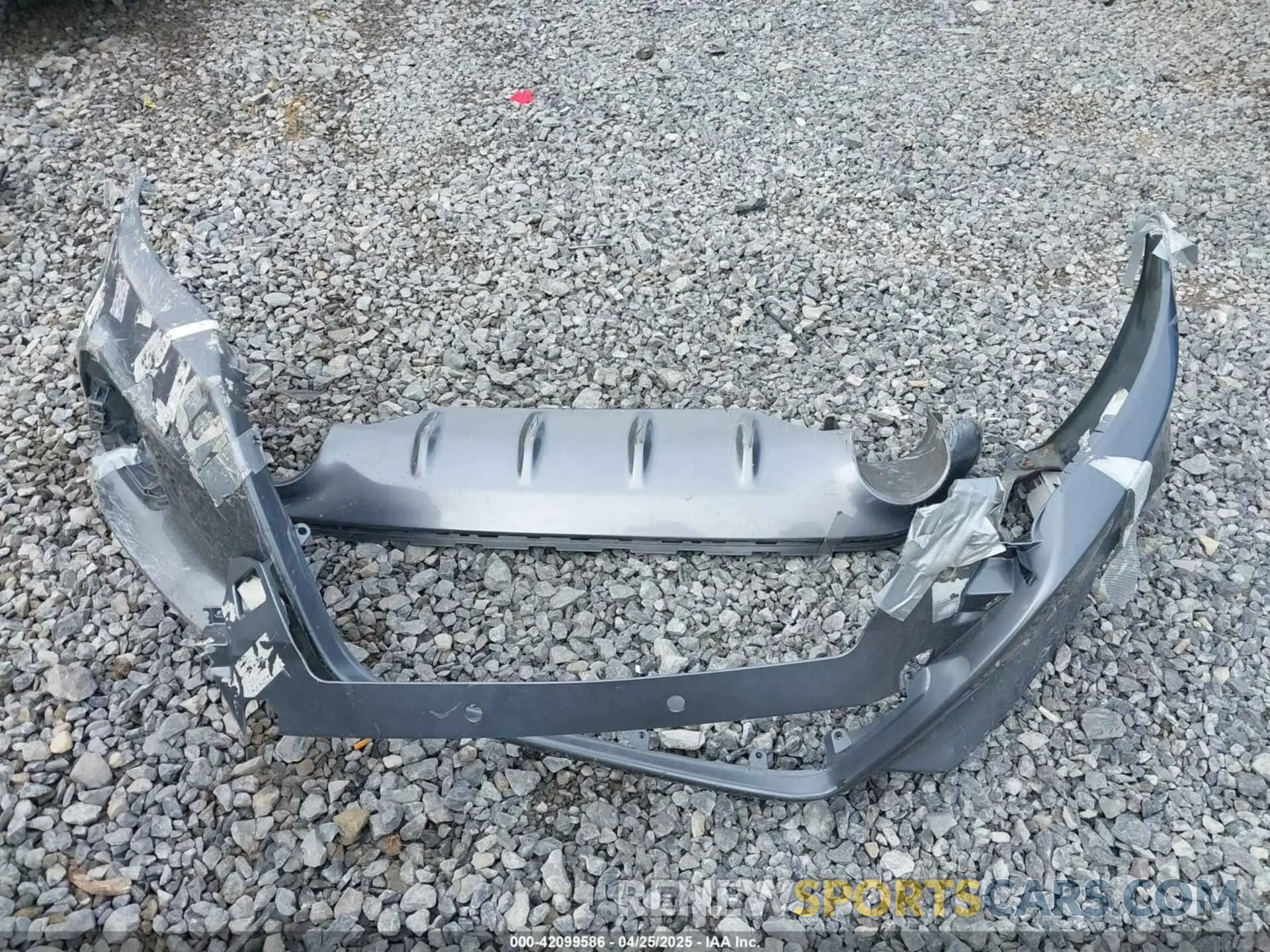 12 Photograph of a damaged car 1N4BL4EV3KC245295 NISSAN ALTIMA 2019