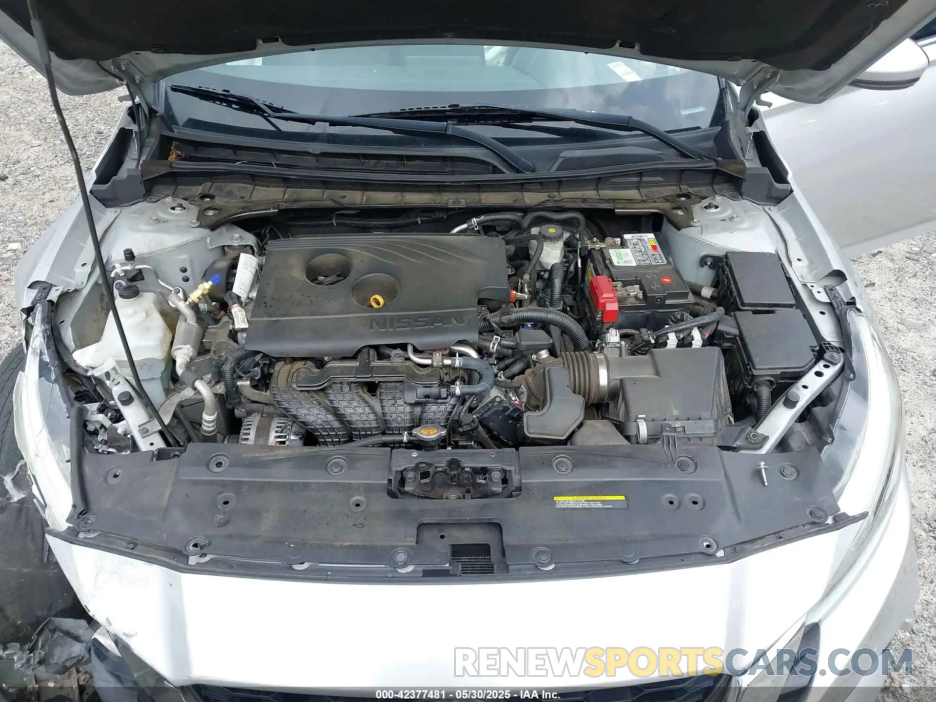 10 Photograph of a damaged car 1N4BL4EV3KC248620 NISSAN ALTIMA 2019