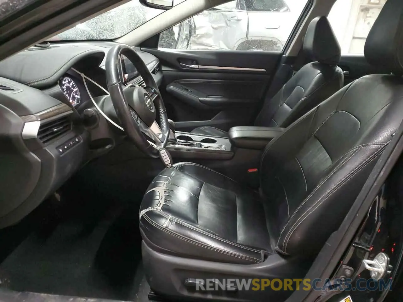 7 Photograph of a damaged car 1N4BL4EV3KC255860 NISSAN ALTIMA 2019