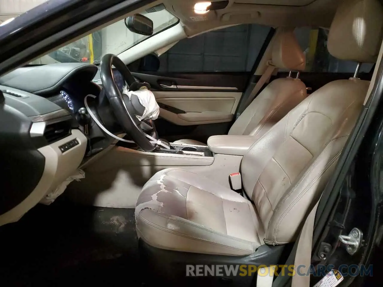 7 Photograph of a damaged car 1N4BL4EV4KC160417 NISSAN ALTIMA 2019
