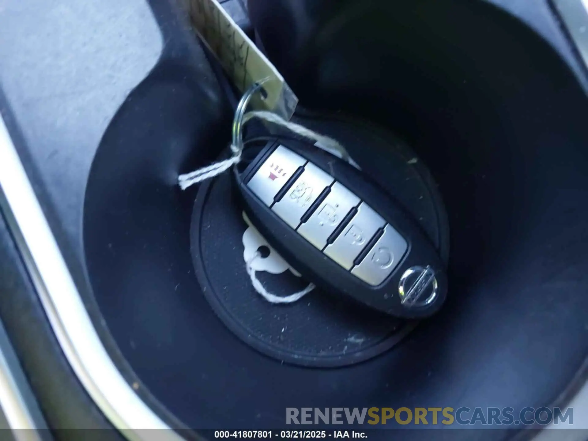 11 Photograph of a damaged car 1N4BL4EV4KC207767 NISSAN ALTIMA 2019