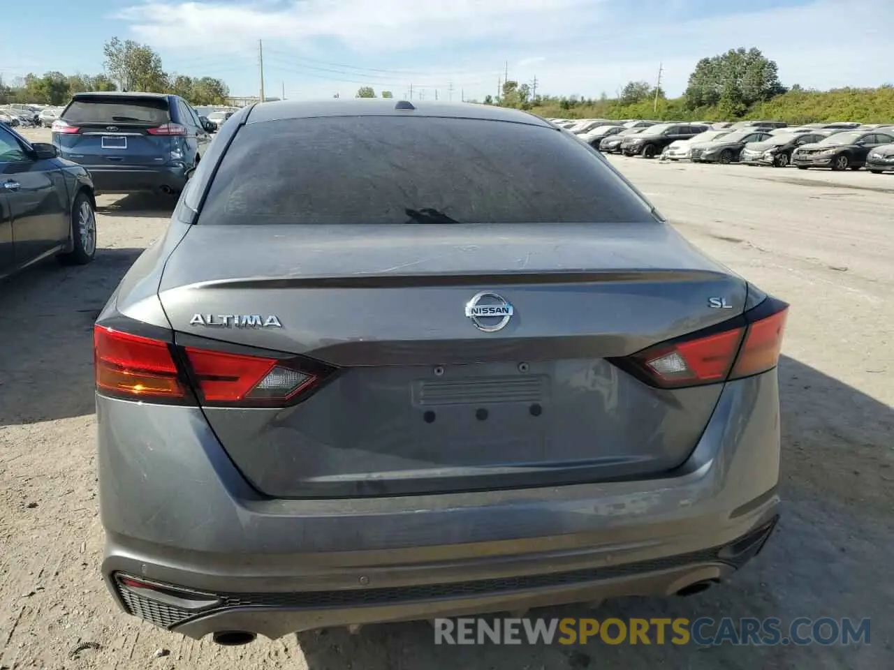 6 Photograph of a damaged car 1N4BL4EV4KC245600 NISSAN ALTIMA 2019