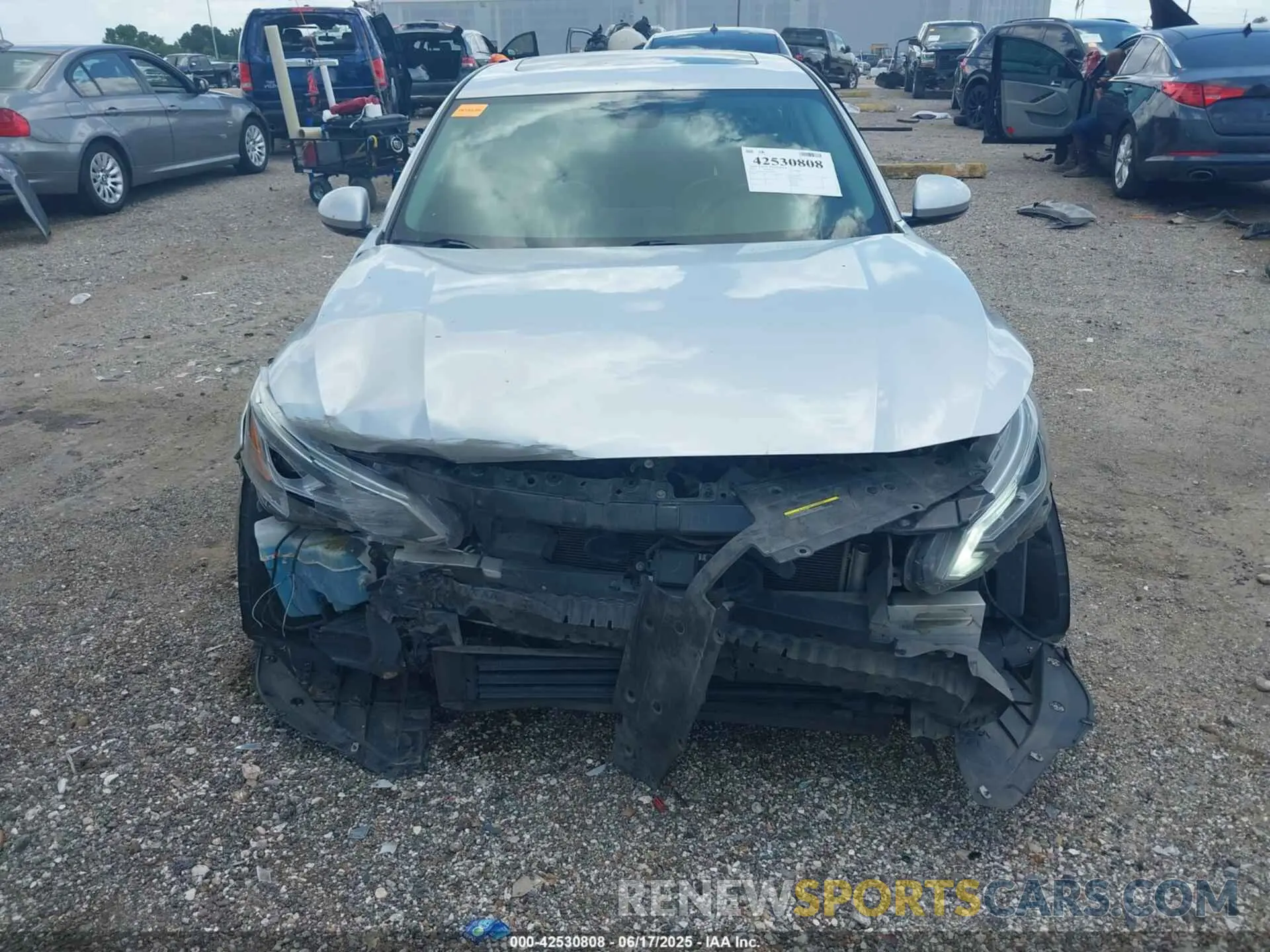 6 Photograph of a damaged car 1N4BL4EV4KC256855 NISSAN ALTIMA 2019
