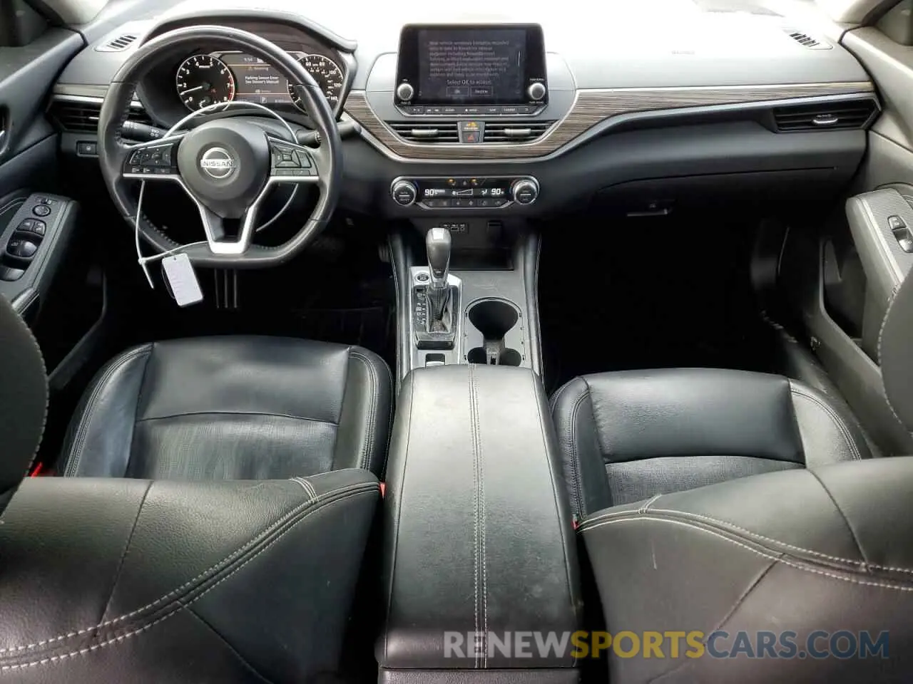 8 Photograph of a damaged car 1N4BL4EV5KC108066 NISSAN ALTIMA 2019